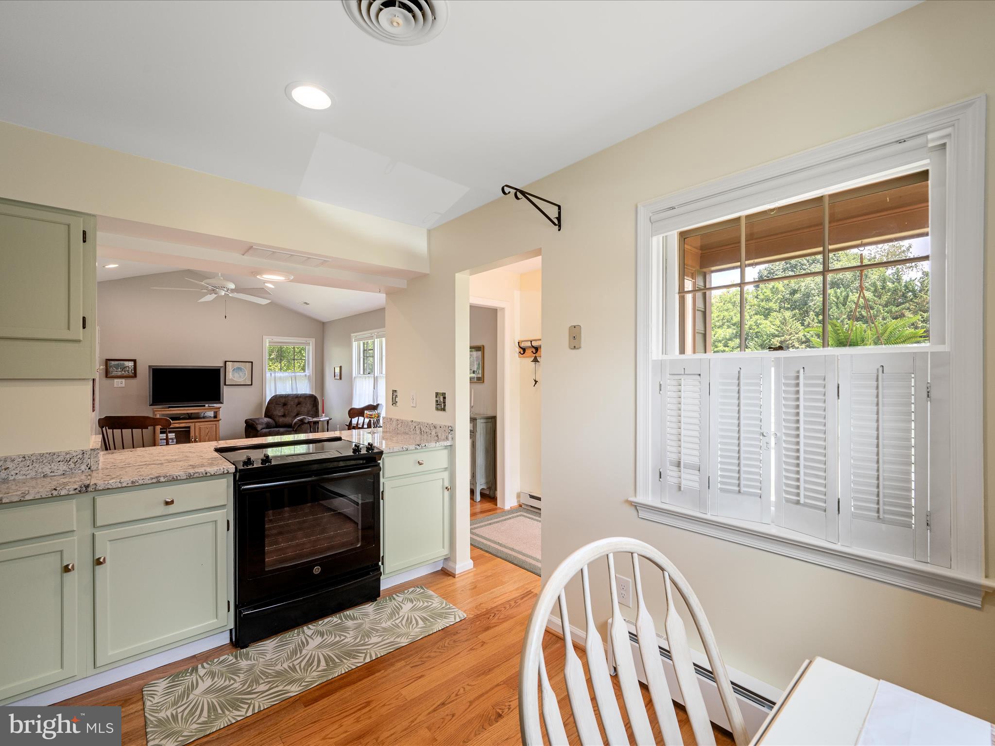 SPRING VALLEY - Residential