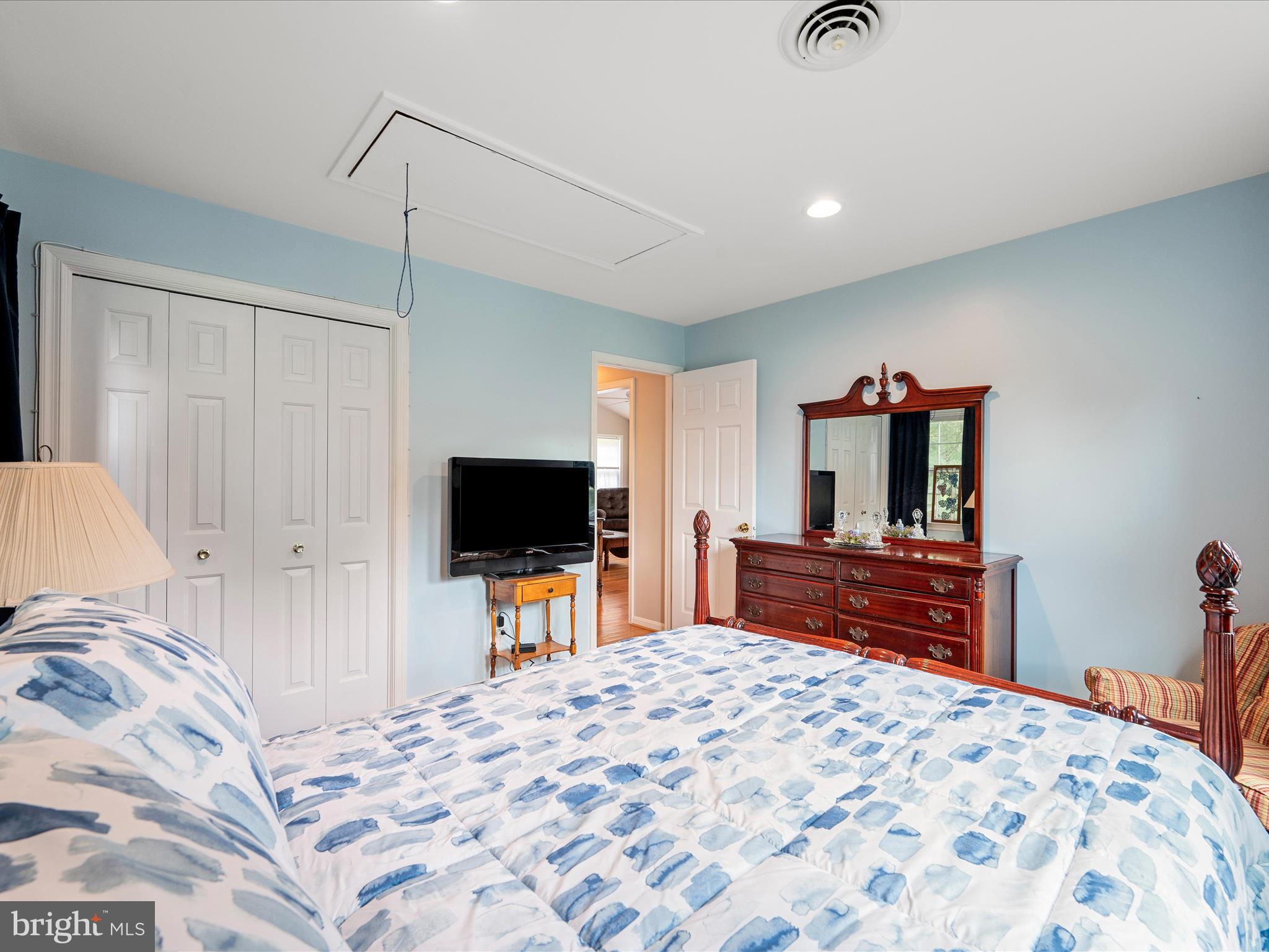 SPRING VALLEY - Residential