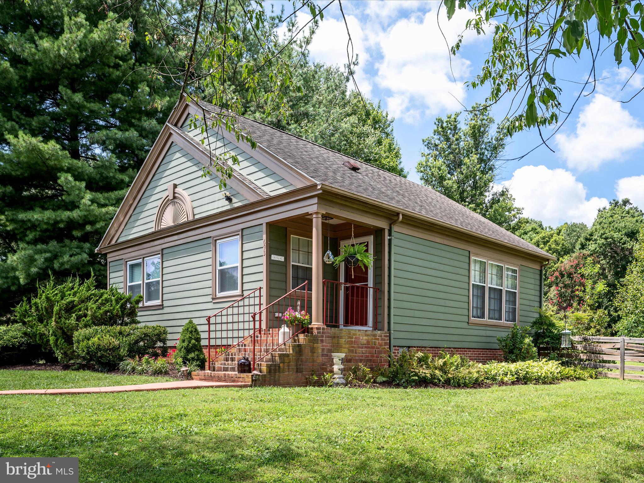 SPRING VALLEY - Residential