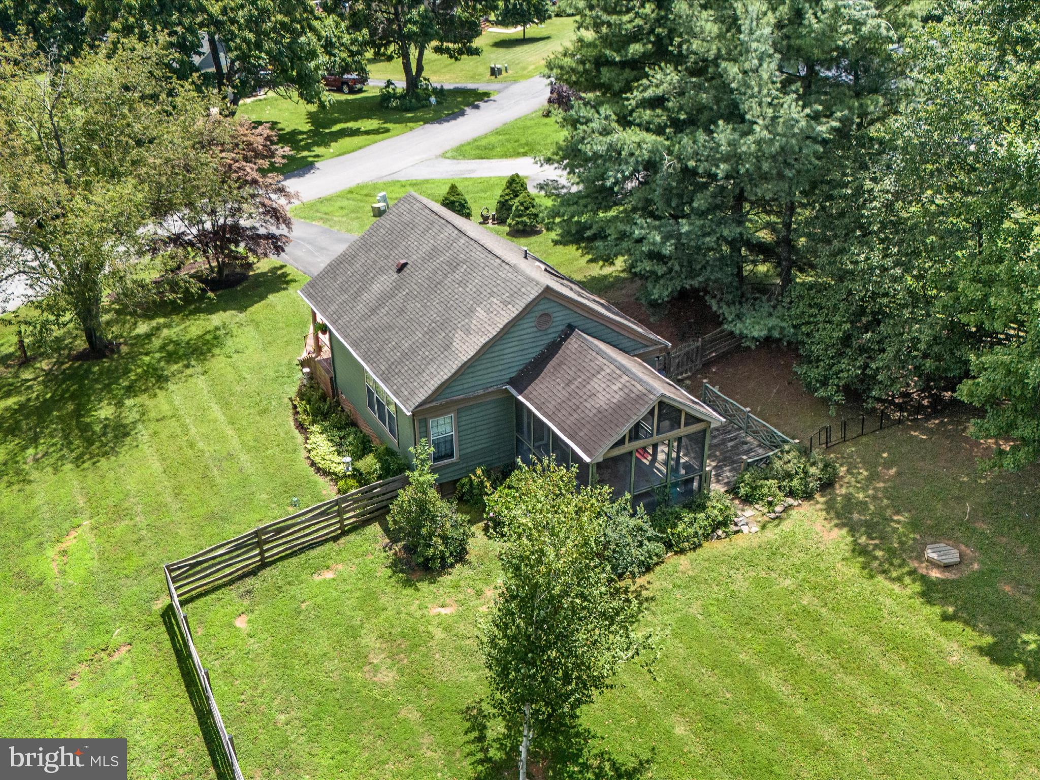 SPRING VALLEY - Residential