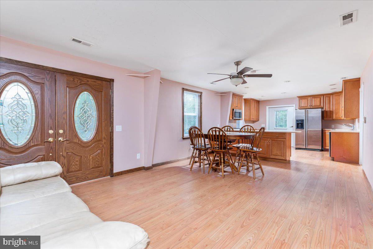 LAND OF LURAY - Residential