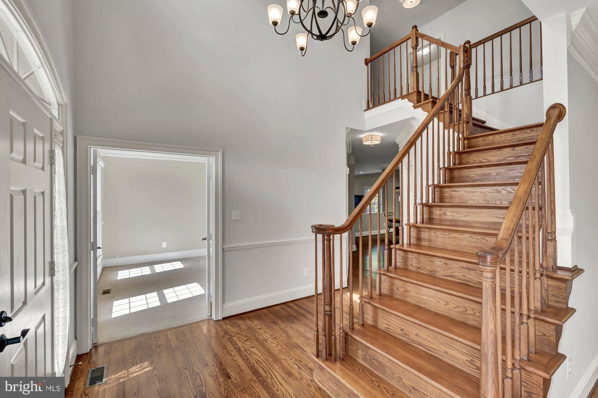 RIDGES OF ALEXANDRIA - Residential