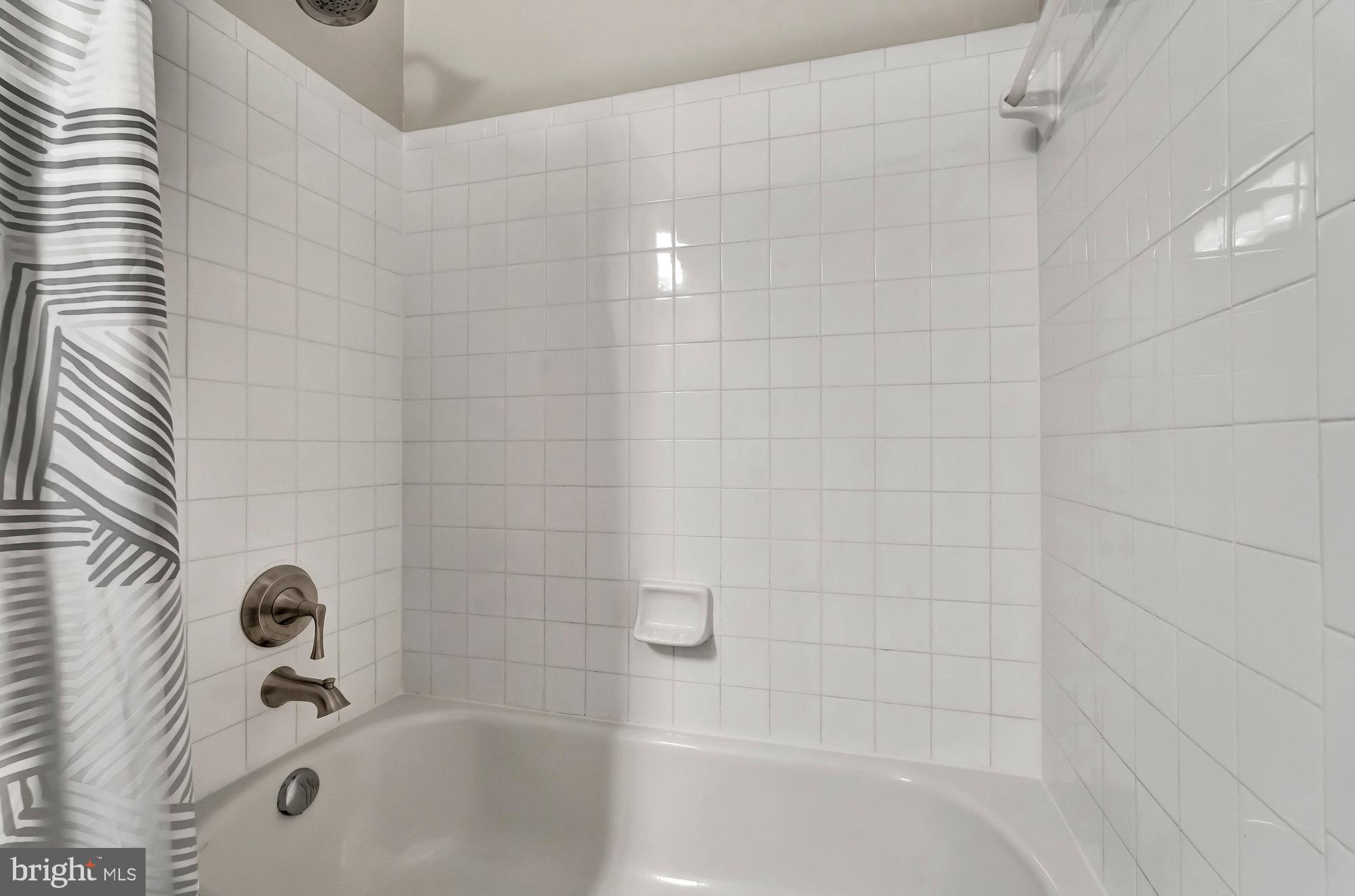 RIDGES OF ALEXANDRIA - Residential