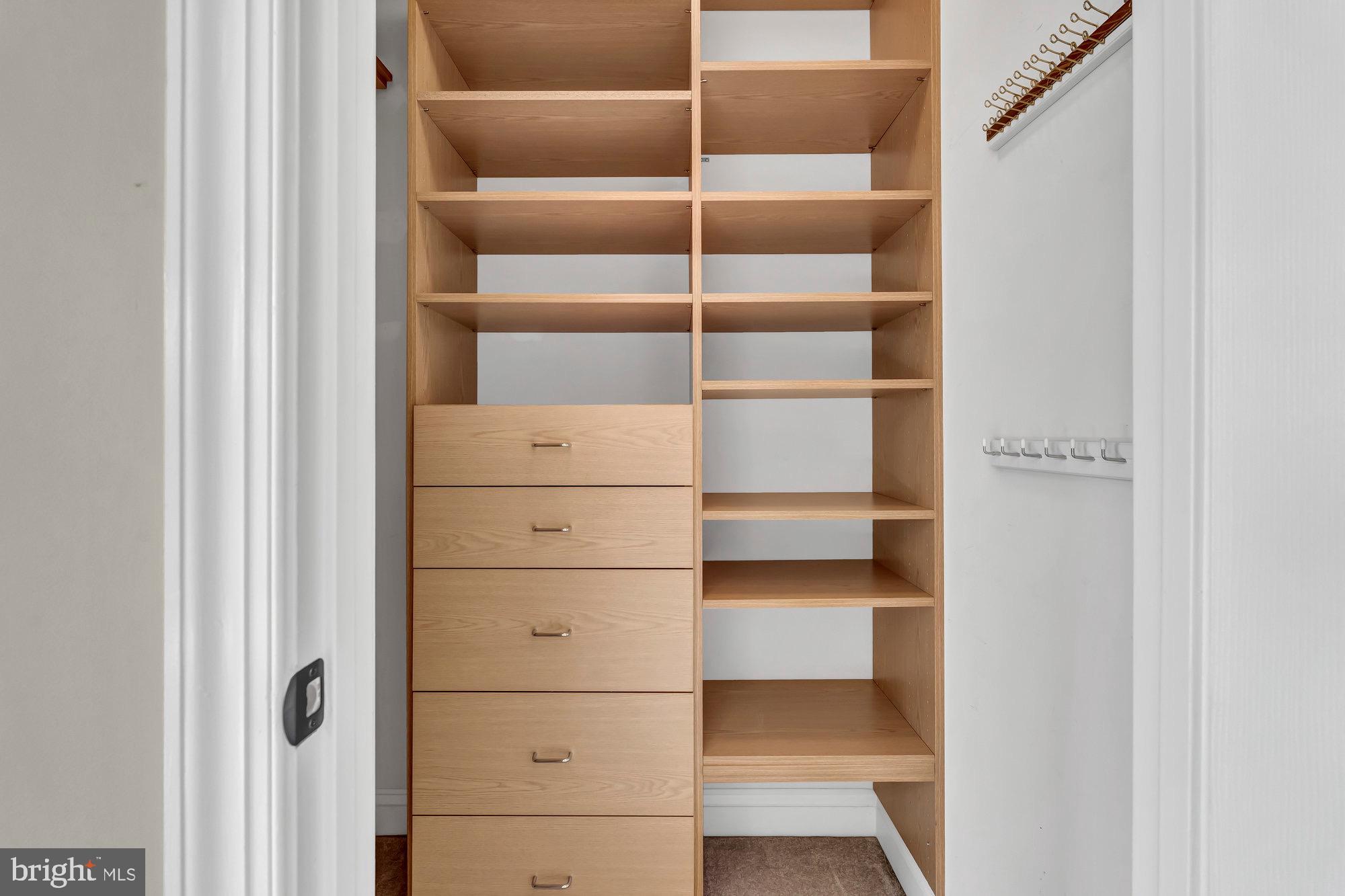 RIDGES OF ALEXANDRIA - Residential