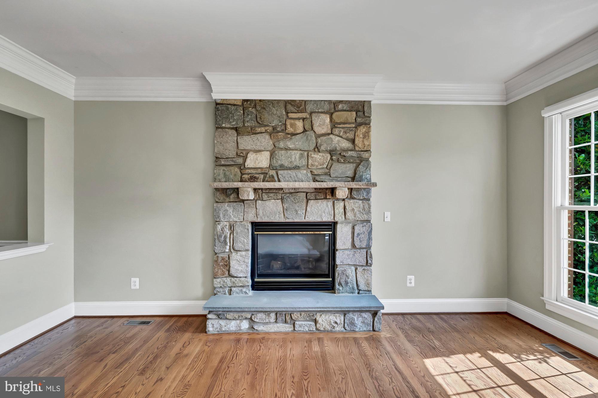 RIDGES OF ALEXANDRIA - Residential