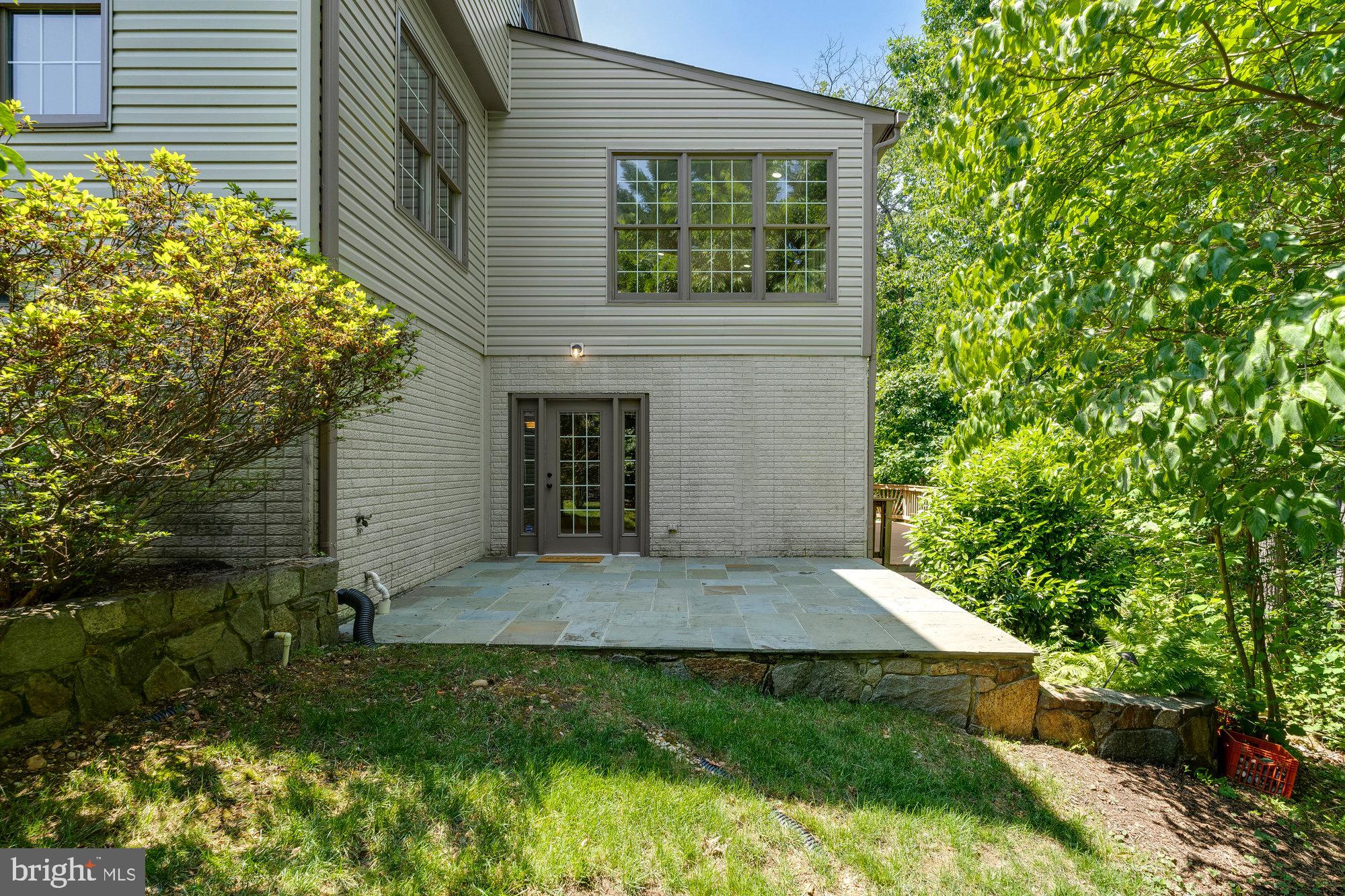 RIDGES OF ALEXANDRIA - Residential