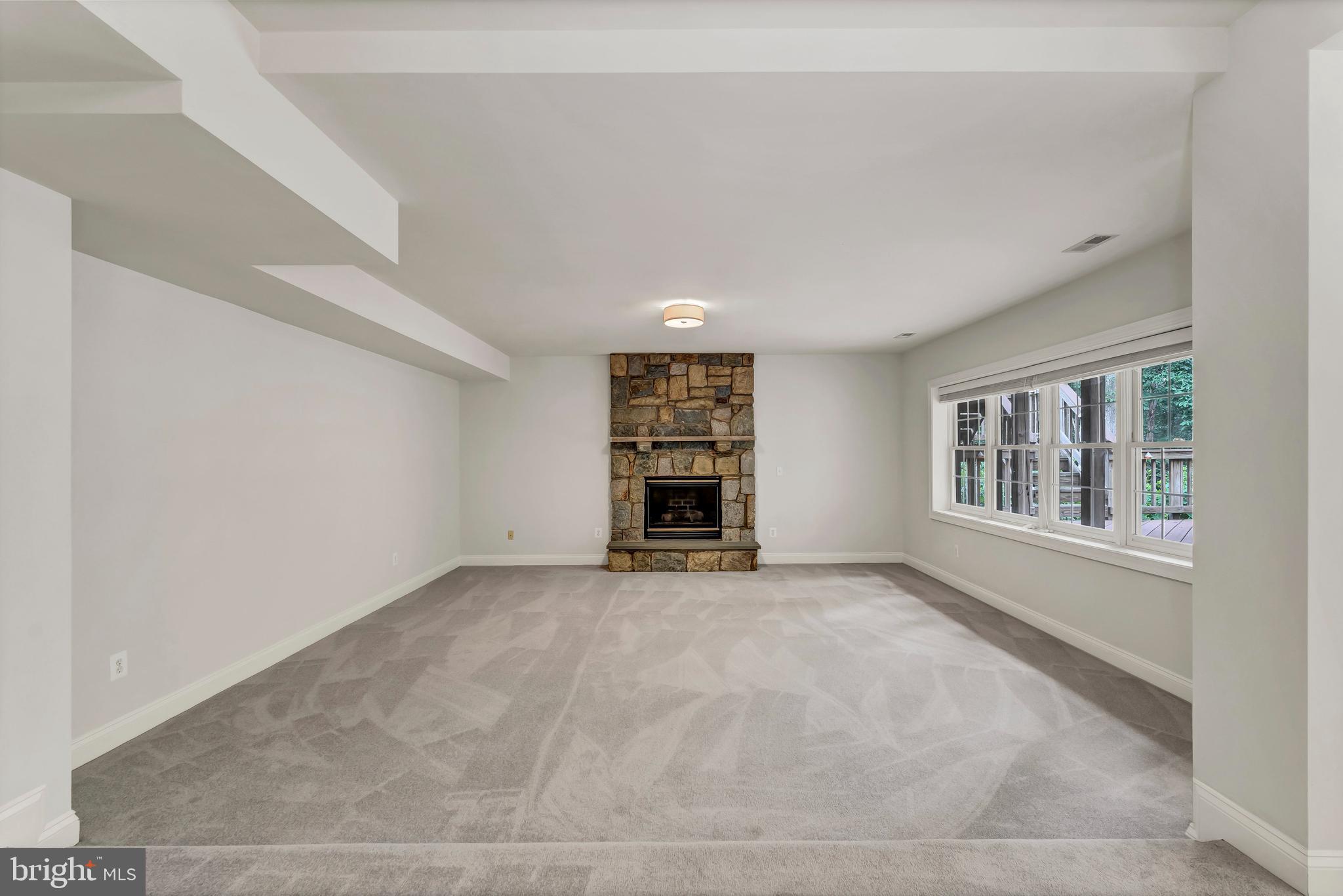 RIDGES OF ALEXANDRIA - Residential