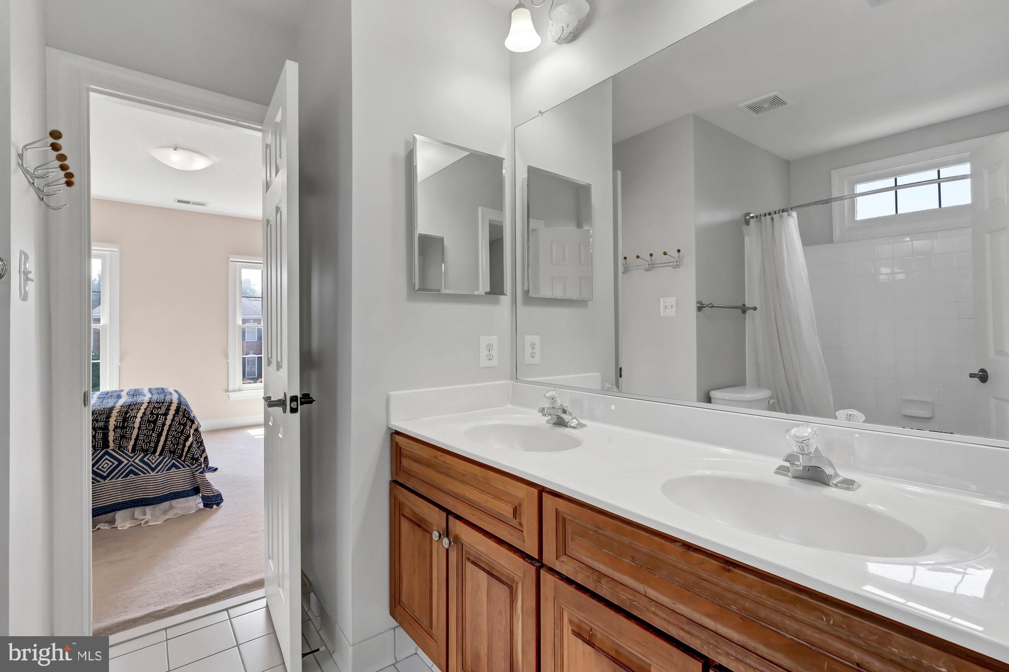 RIDGES OF ALEXANDRIA - Residential