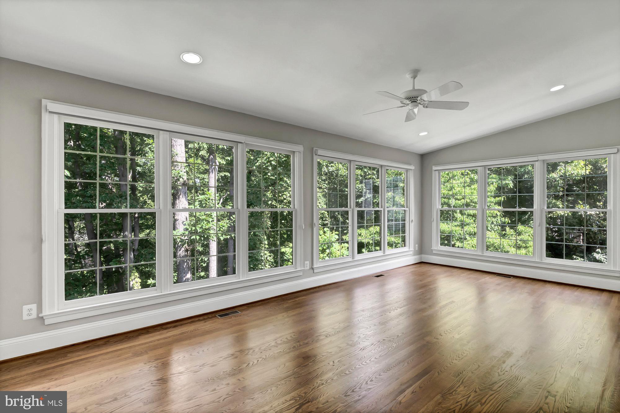 RIDGES OF ALEXANDRIA - Residential