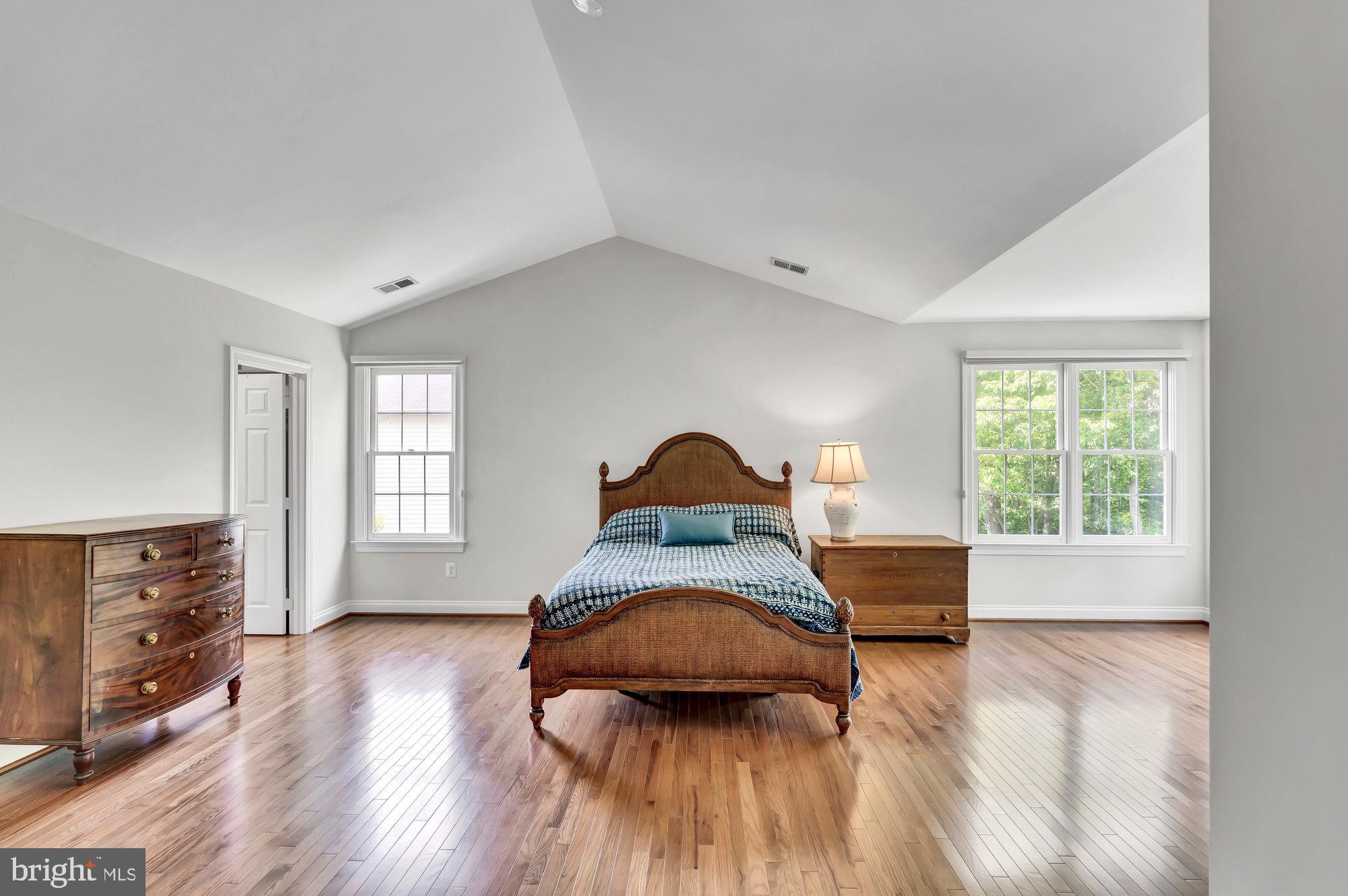 RIDGES OF ALEXANDRIA - Residential