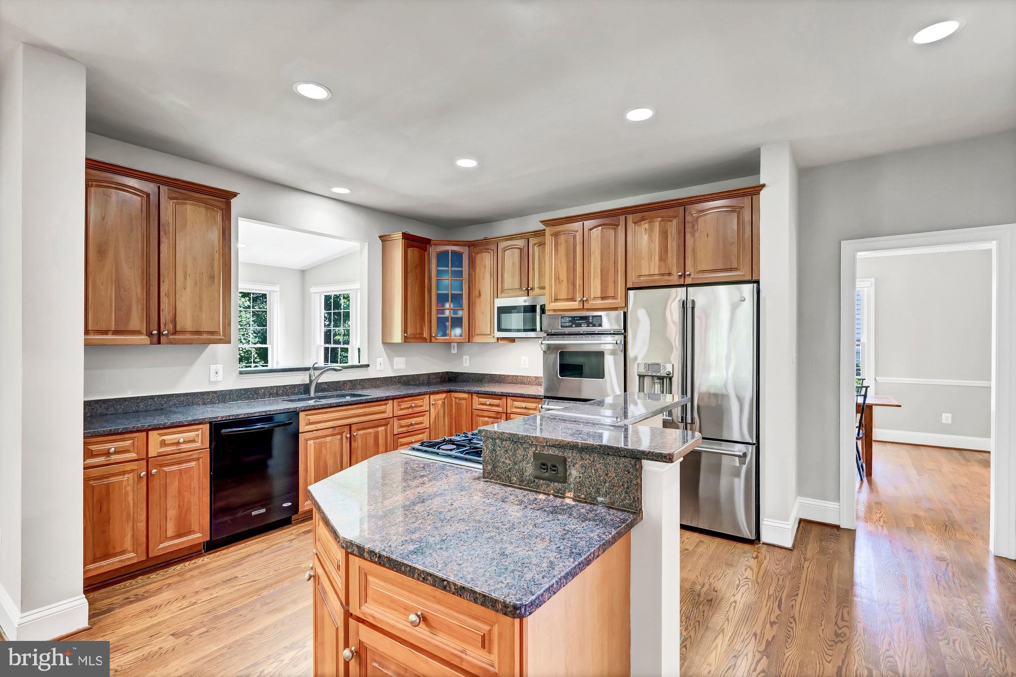 RIDGES OF ALEXANDRIA - Residential