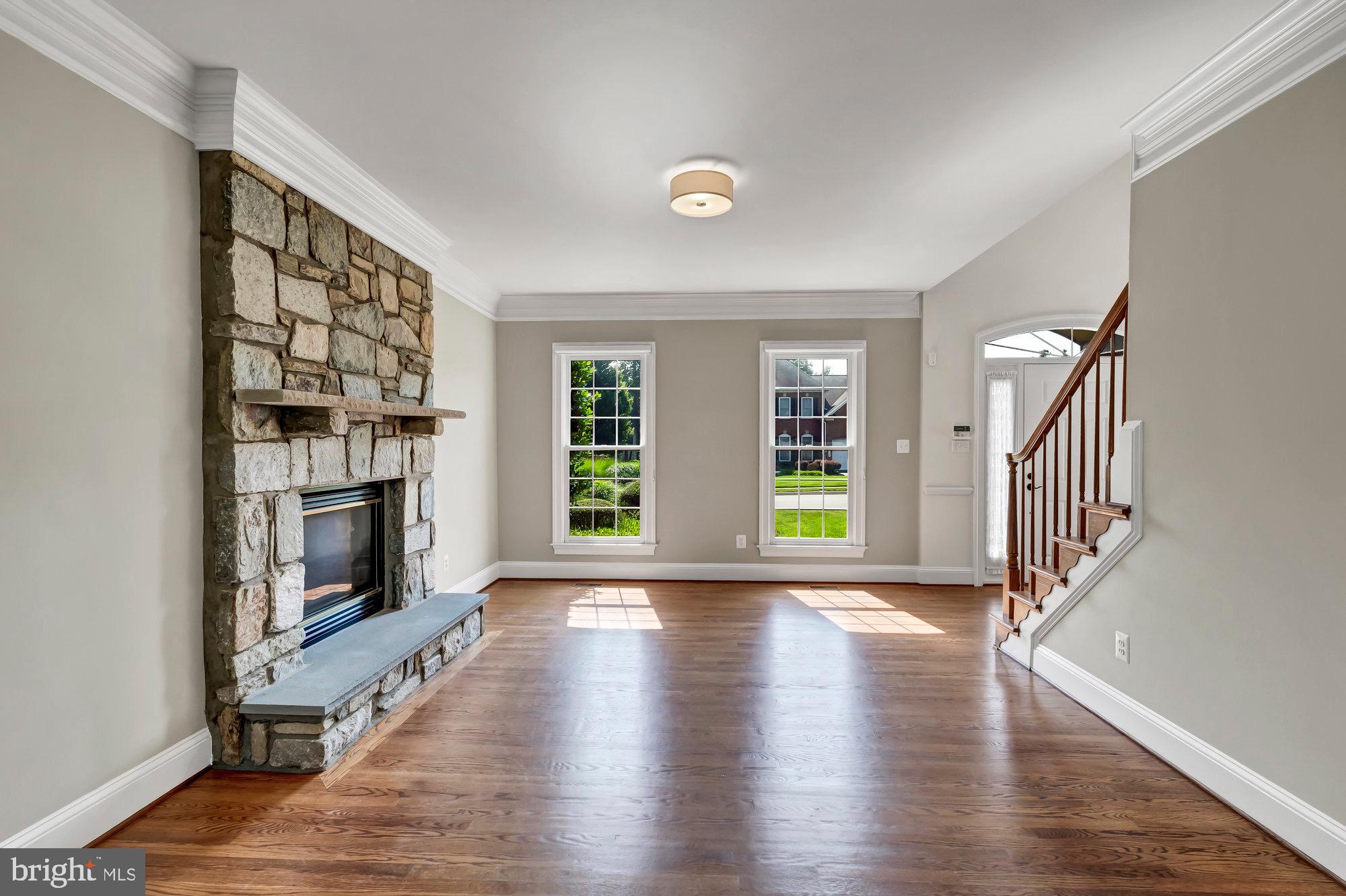 RIDGES OF ALEXANDRIA - Residential