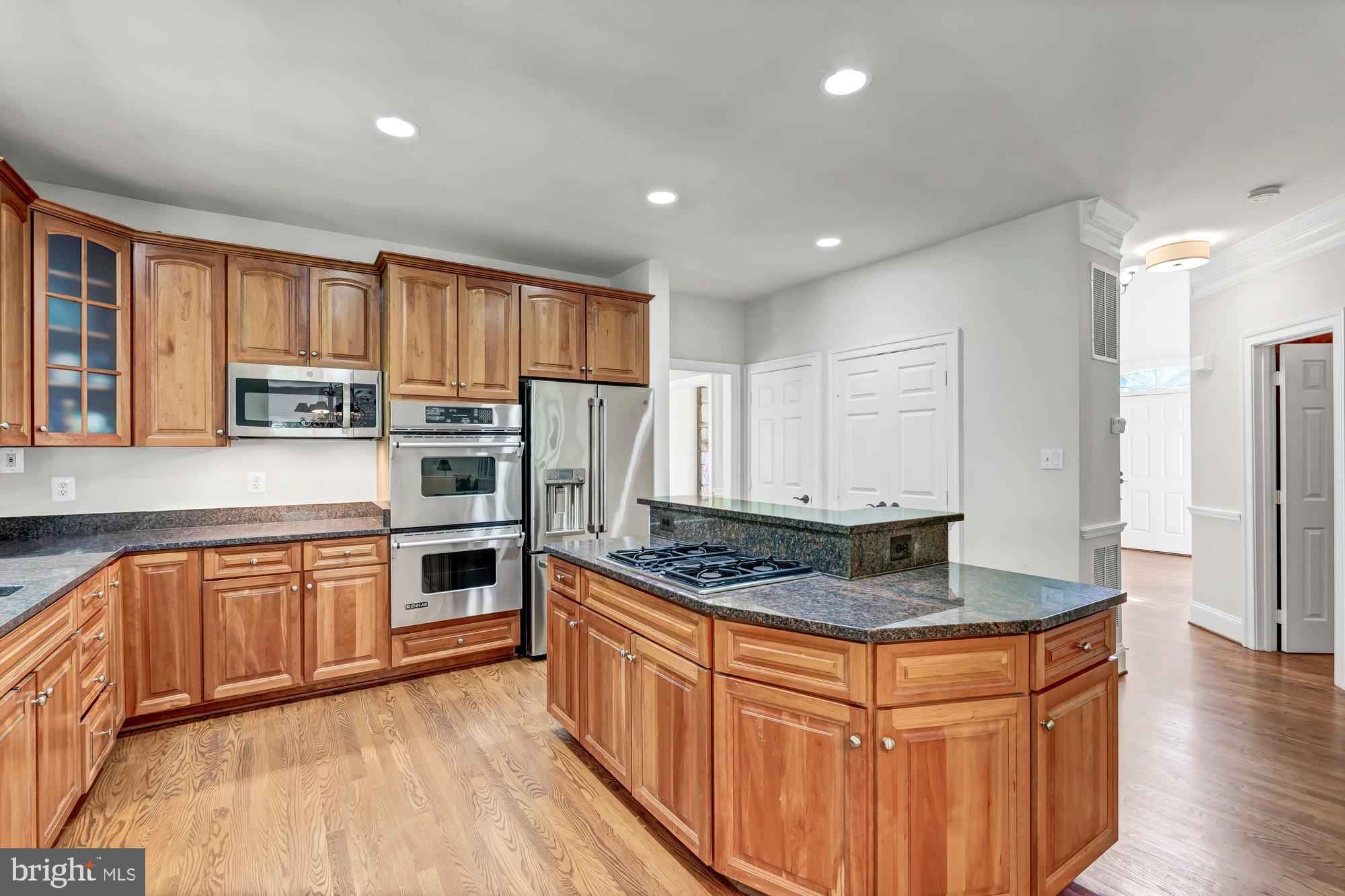 RIDGES OF ALEXANDRIA - Residential