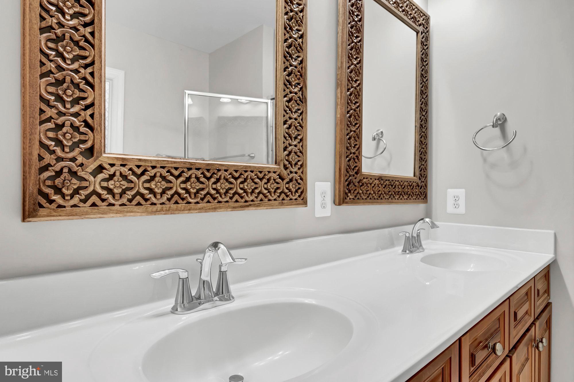 RIDGES OF ALEXANDRIA - Residential