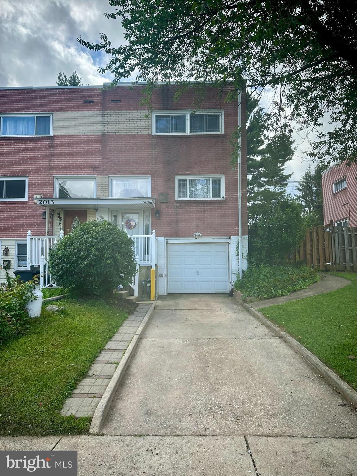 2015 RAVENWOOD ROAD