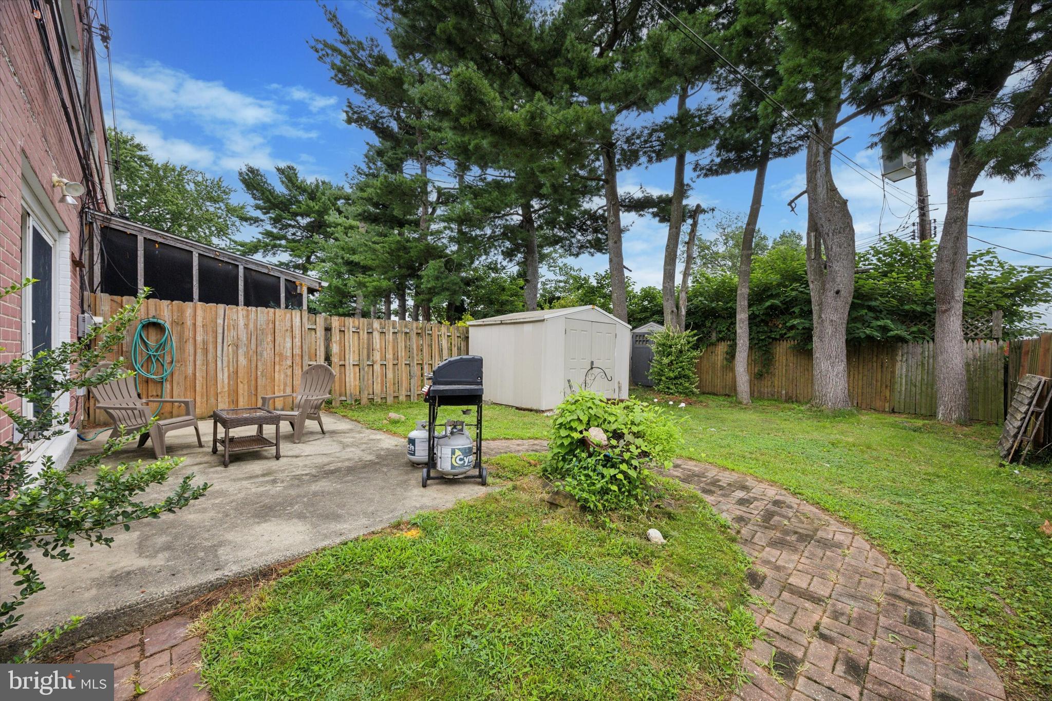 RAVENWOOD - Residential