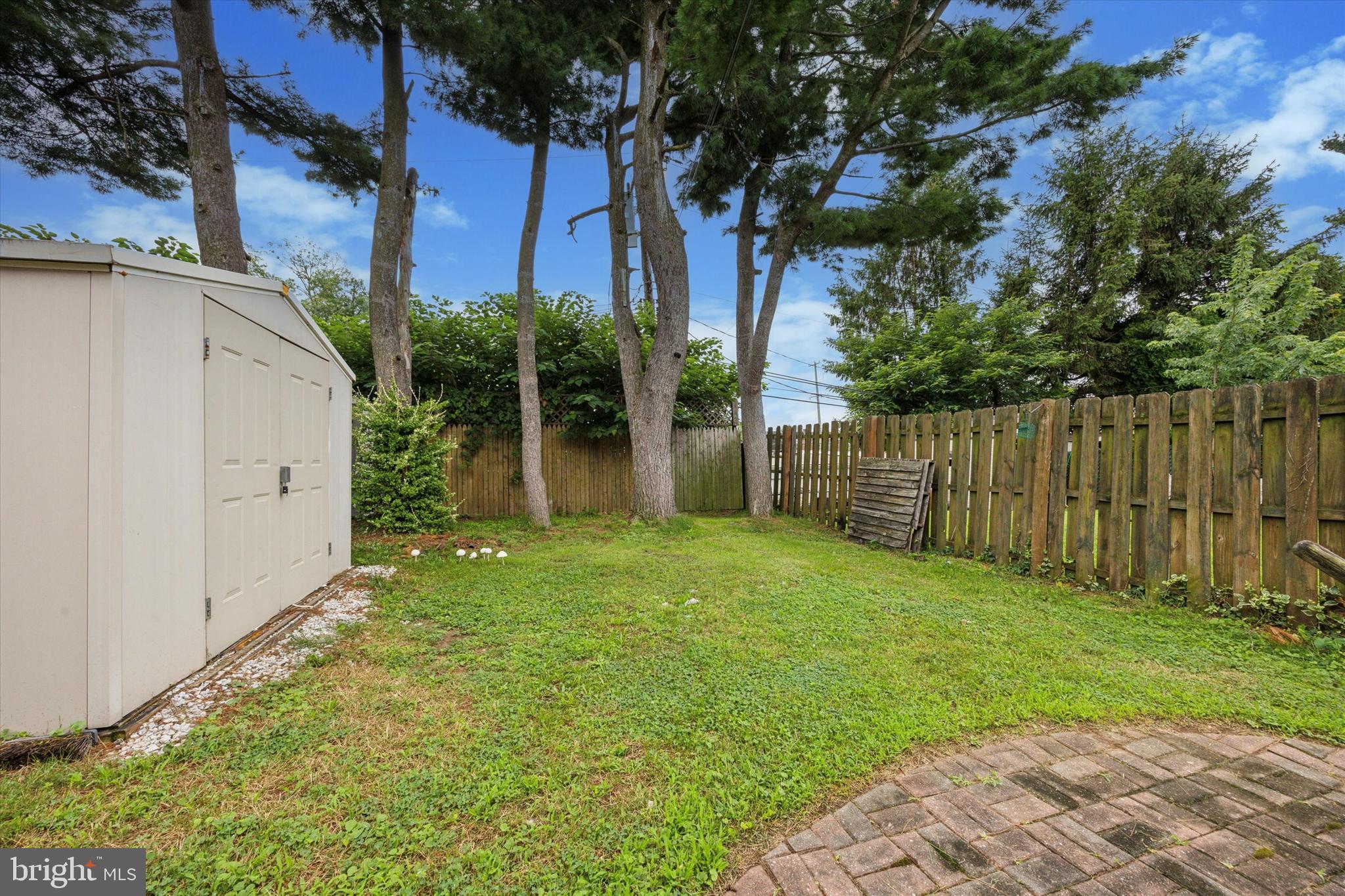 RAVENWOOD - Residential