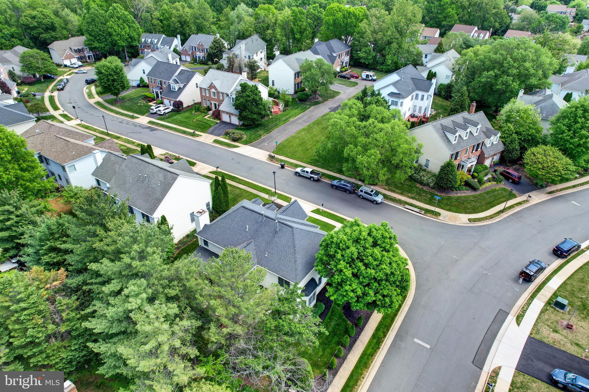 MARIAN WOODS - Residential