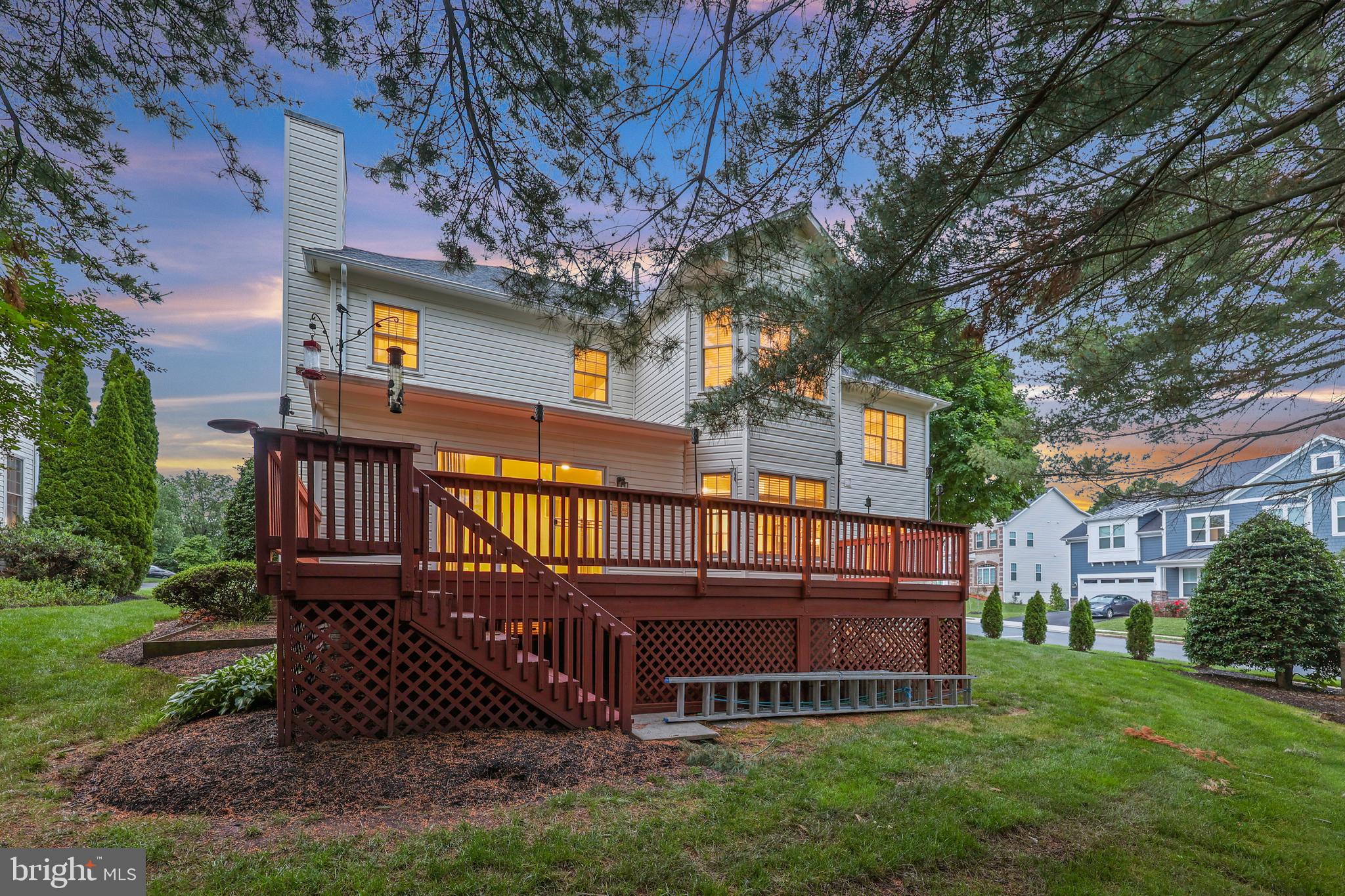 MARIAN WOODS - Residential