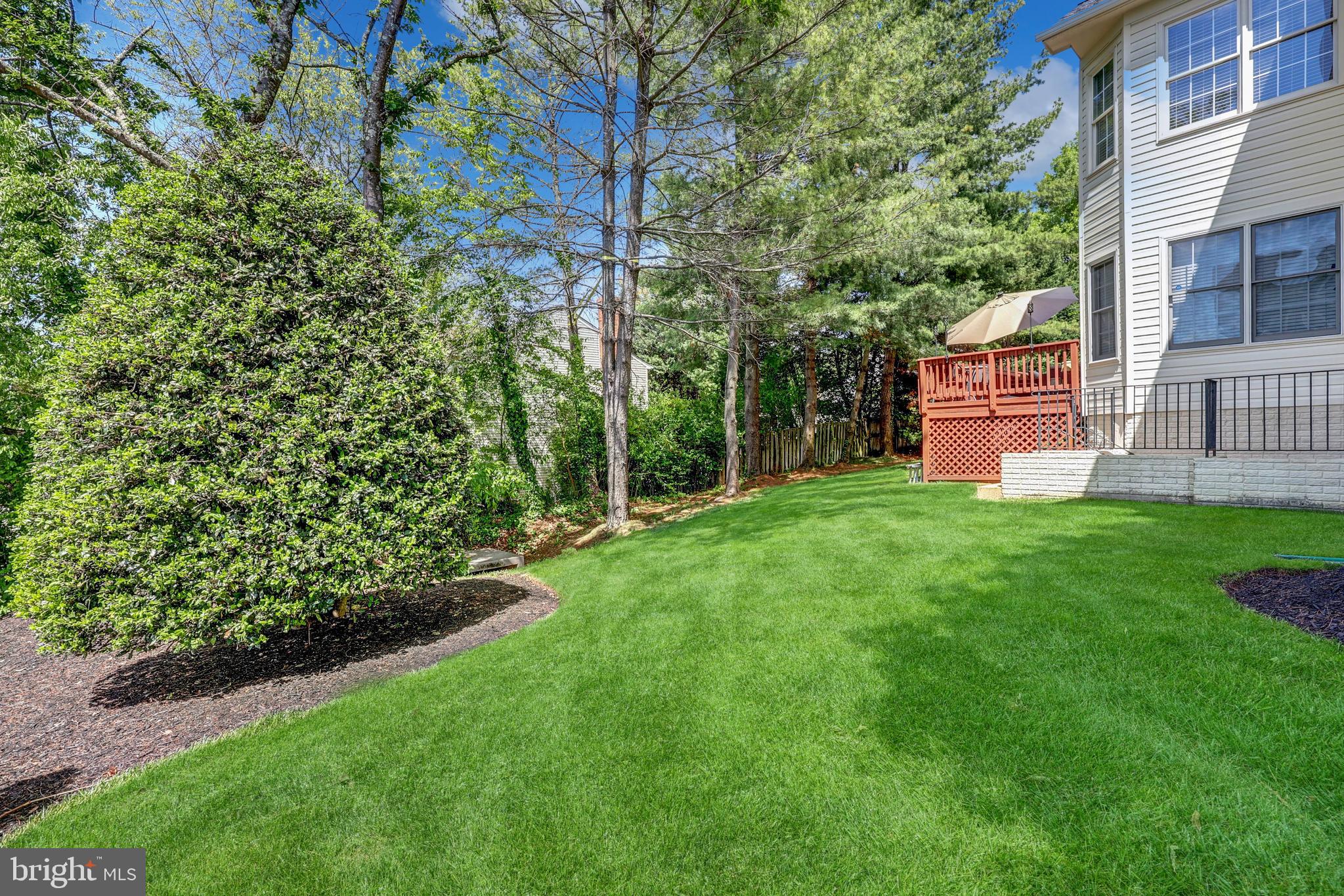 MARIAN WOODS - Residential