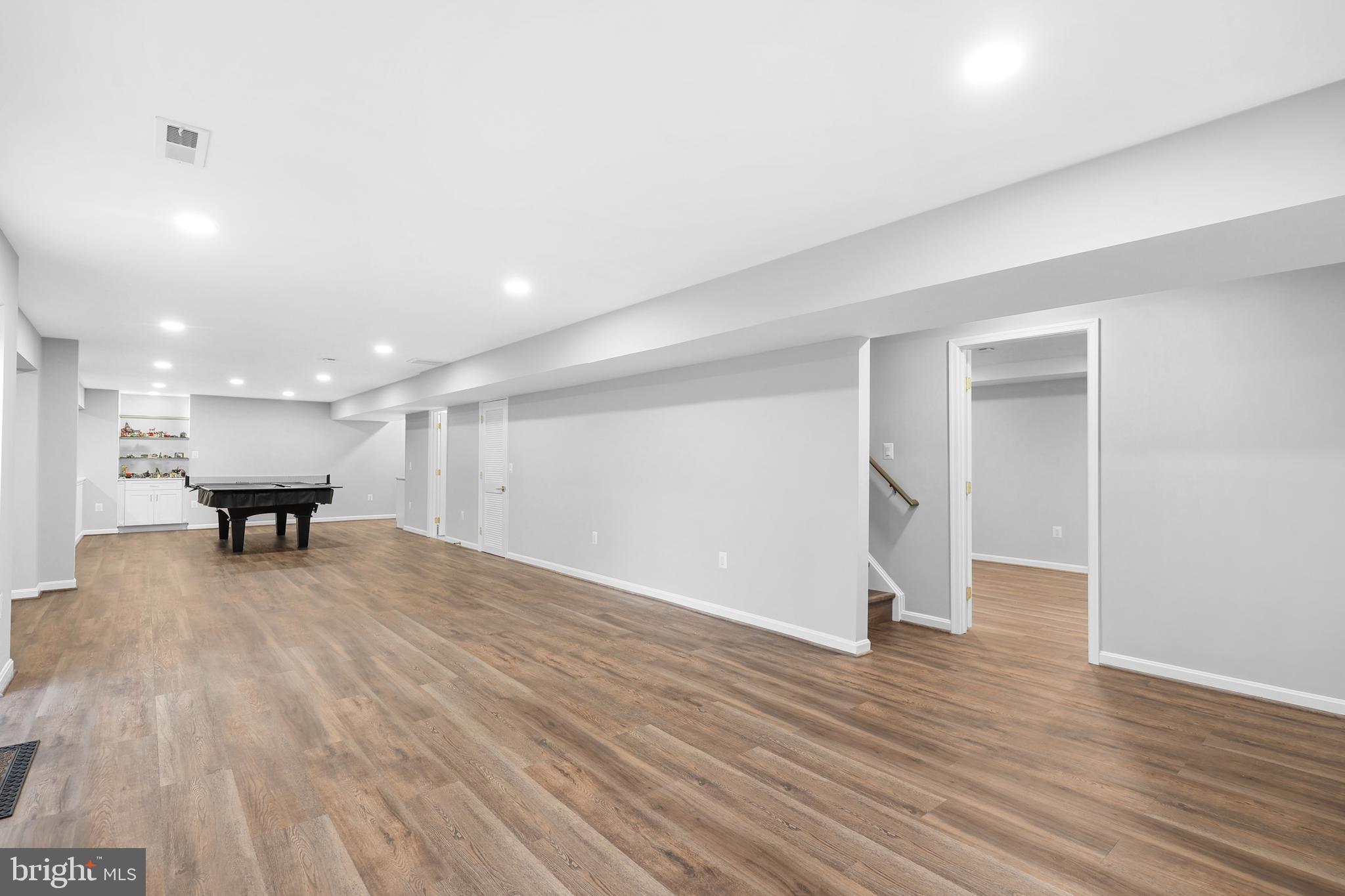 MARIAN WOODS - Residential