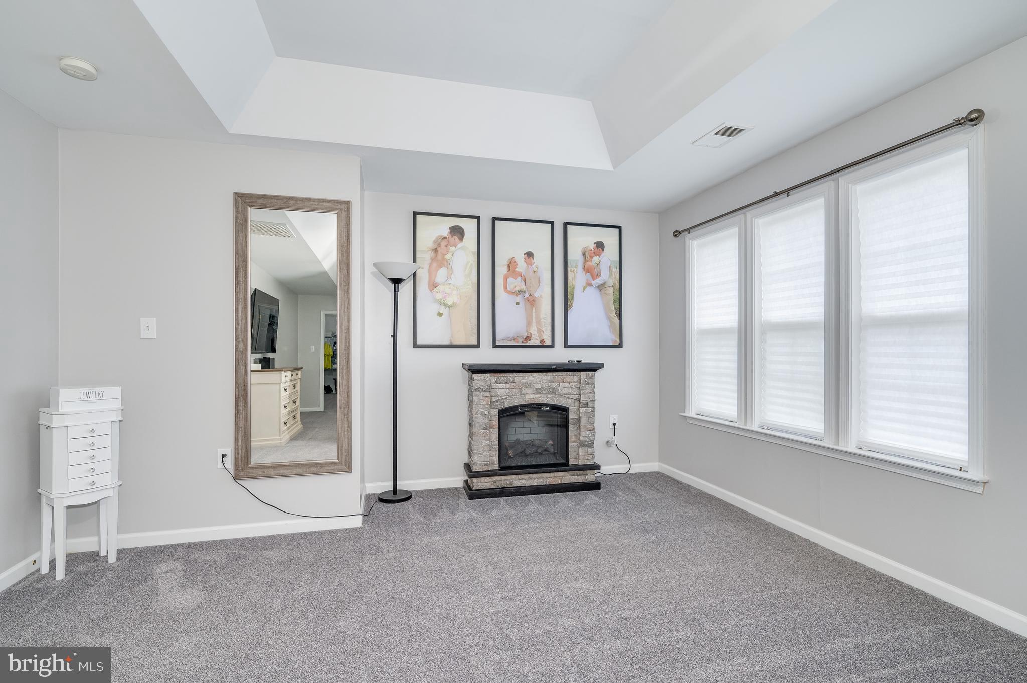 THE GALLERY - Residential