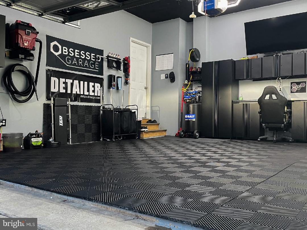 THE GALLERY - Residential