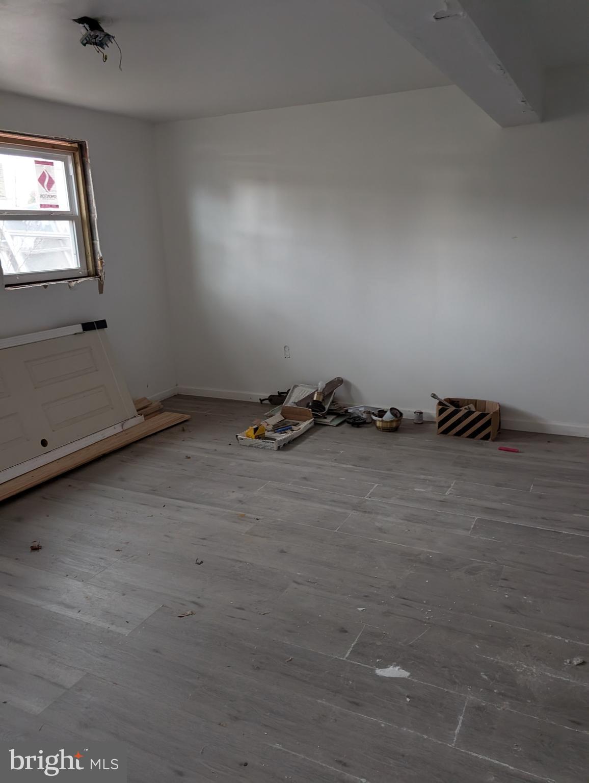 COLONIAL PARK - Residential