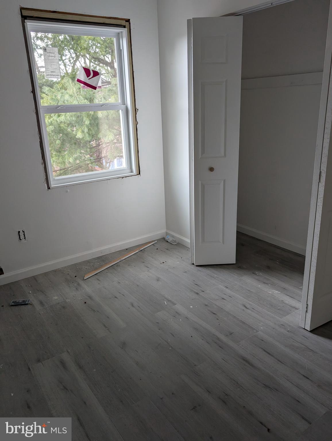 COLONIAL PARK - Residential