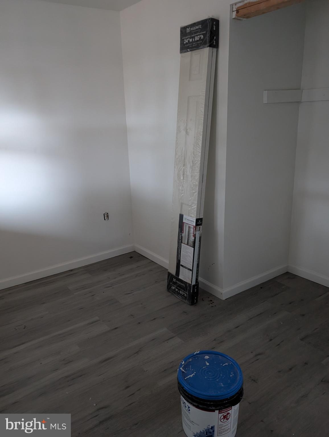 COLONIAL PARK - Residential