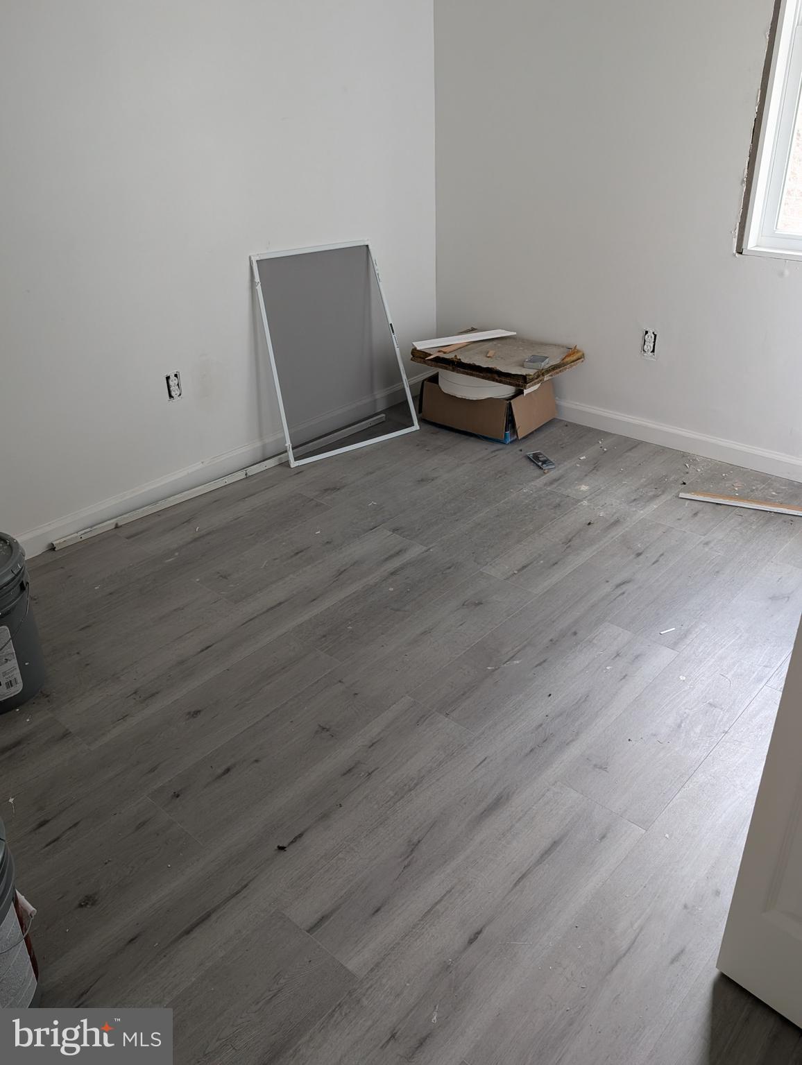 COLONIAL PARK - Residential