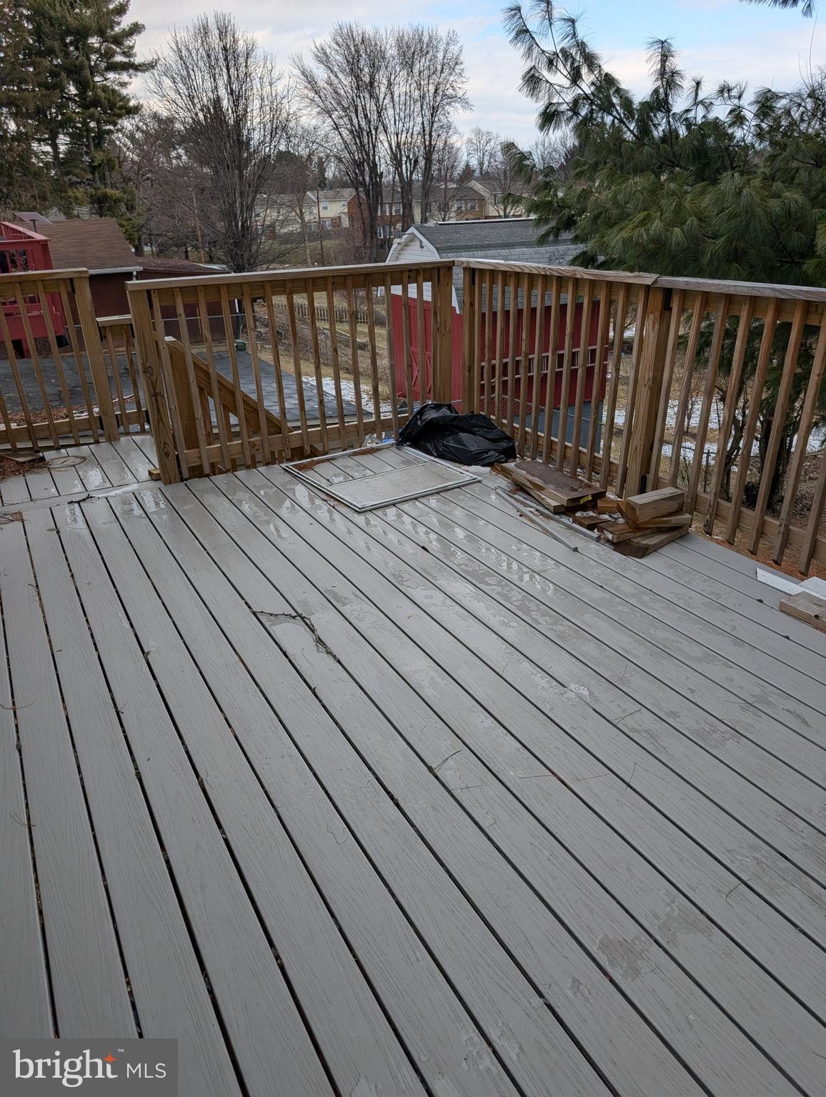 COLONIAL PARK - Residential