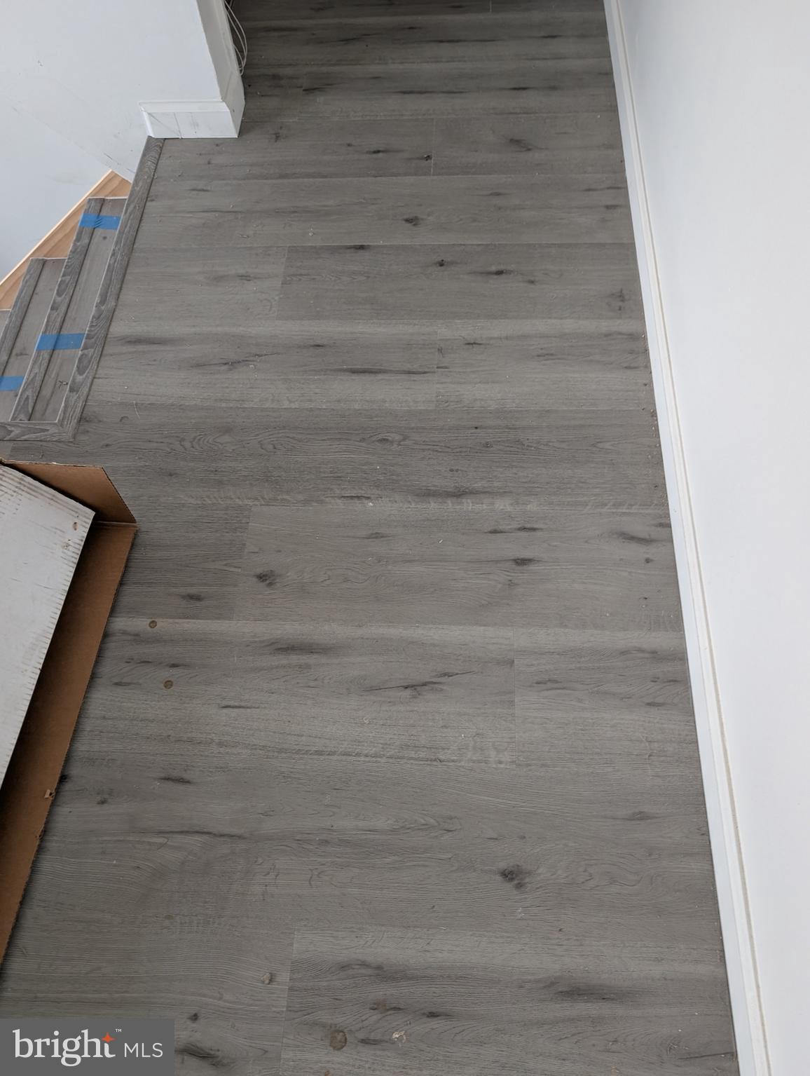 COLONIAL PARK - Residential