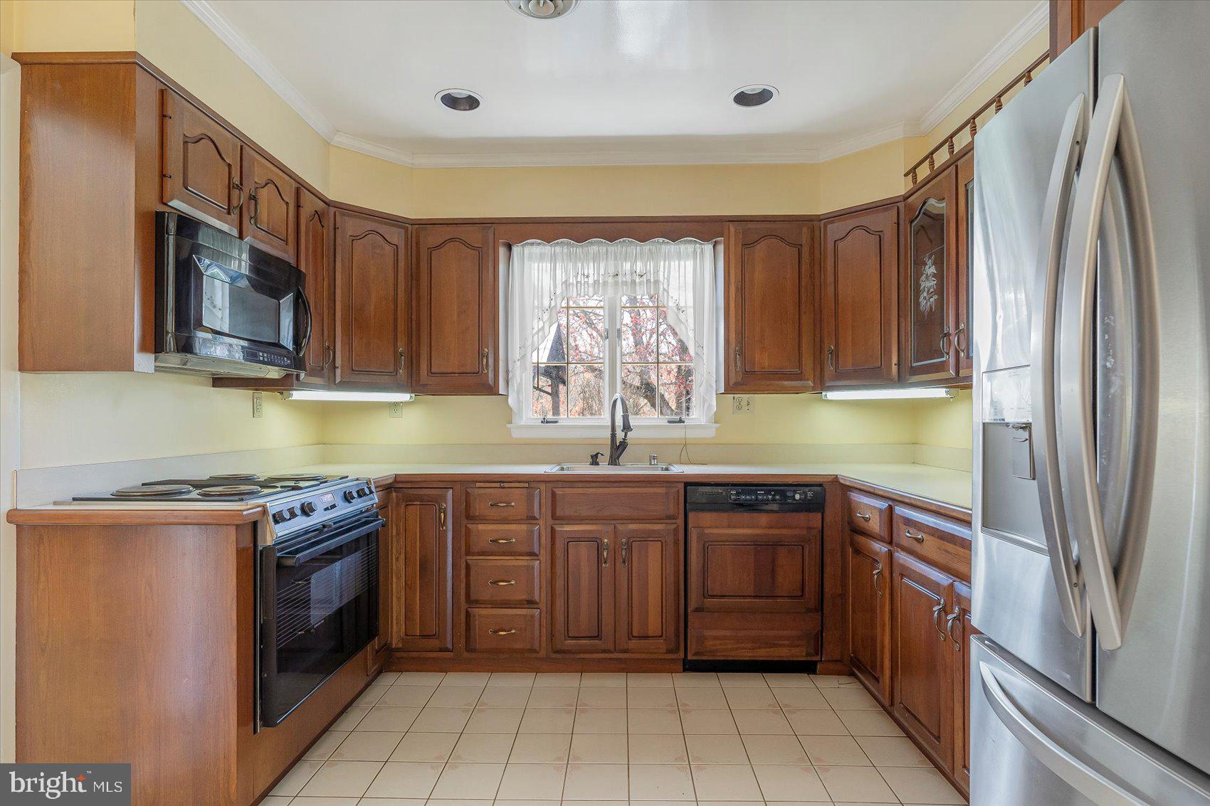 MEADOWS OF JUNE - Residential