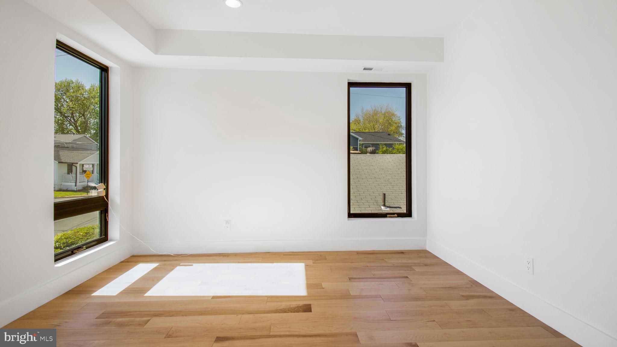 HIGHVIEW PARK - Residential