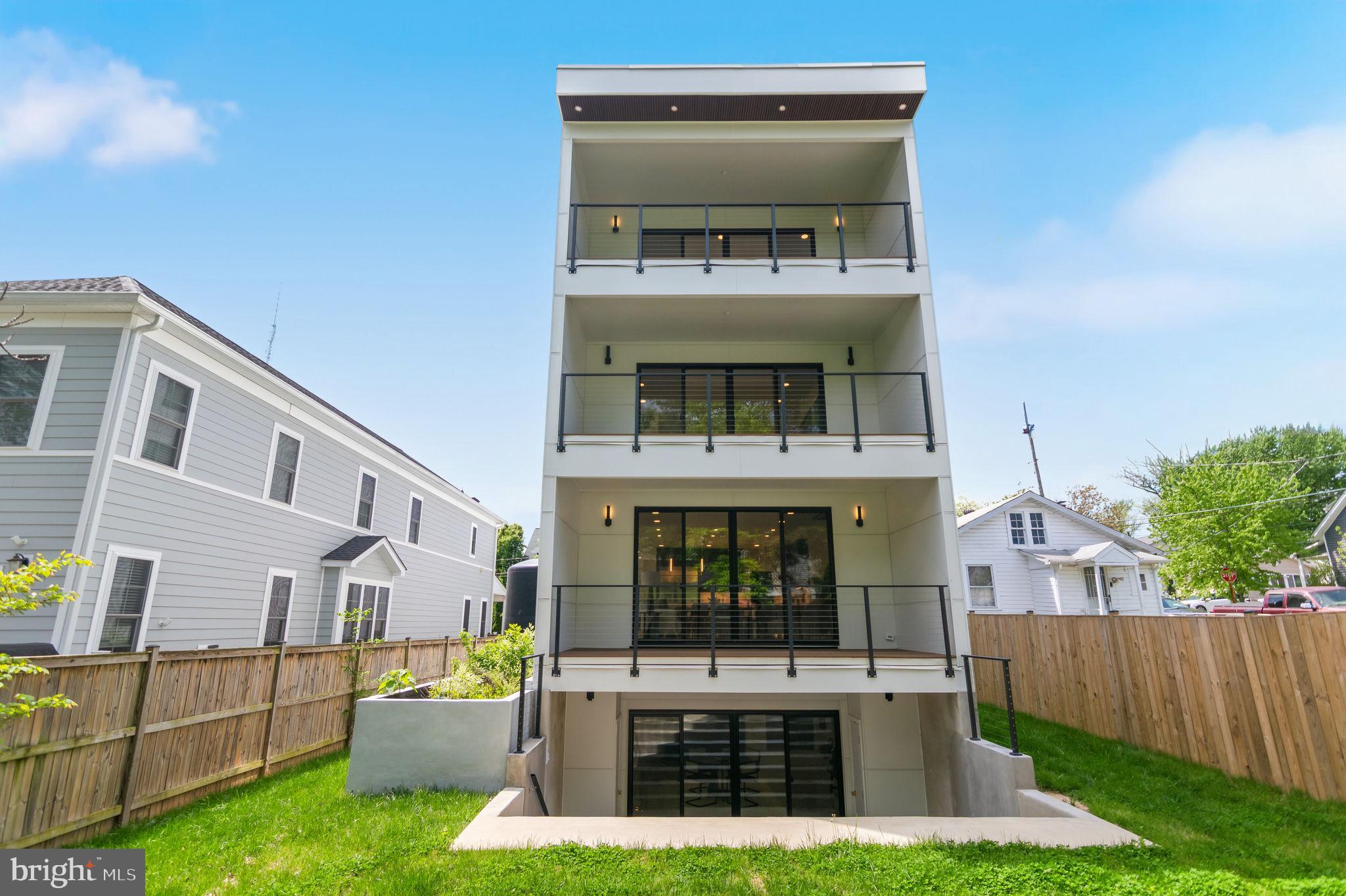 HIGHVIEW PARK - Residential