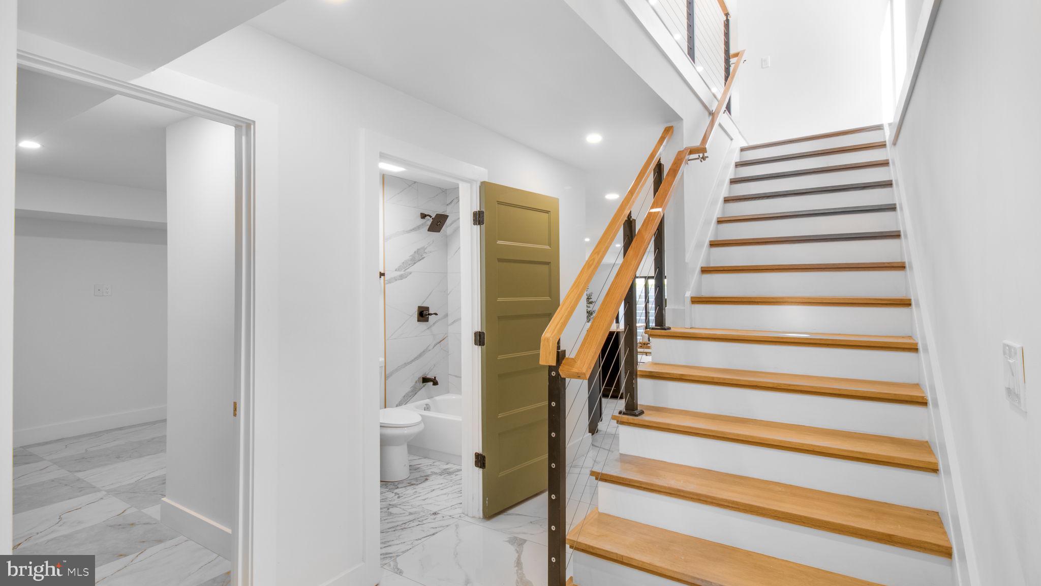 HIGHVIEW PARK - Residential