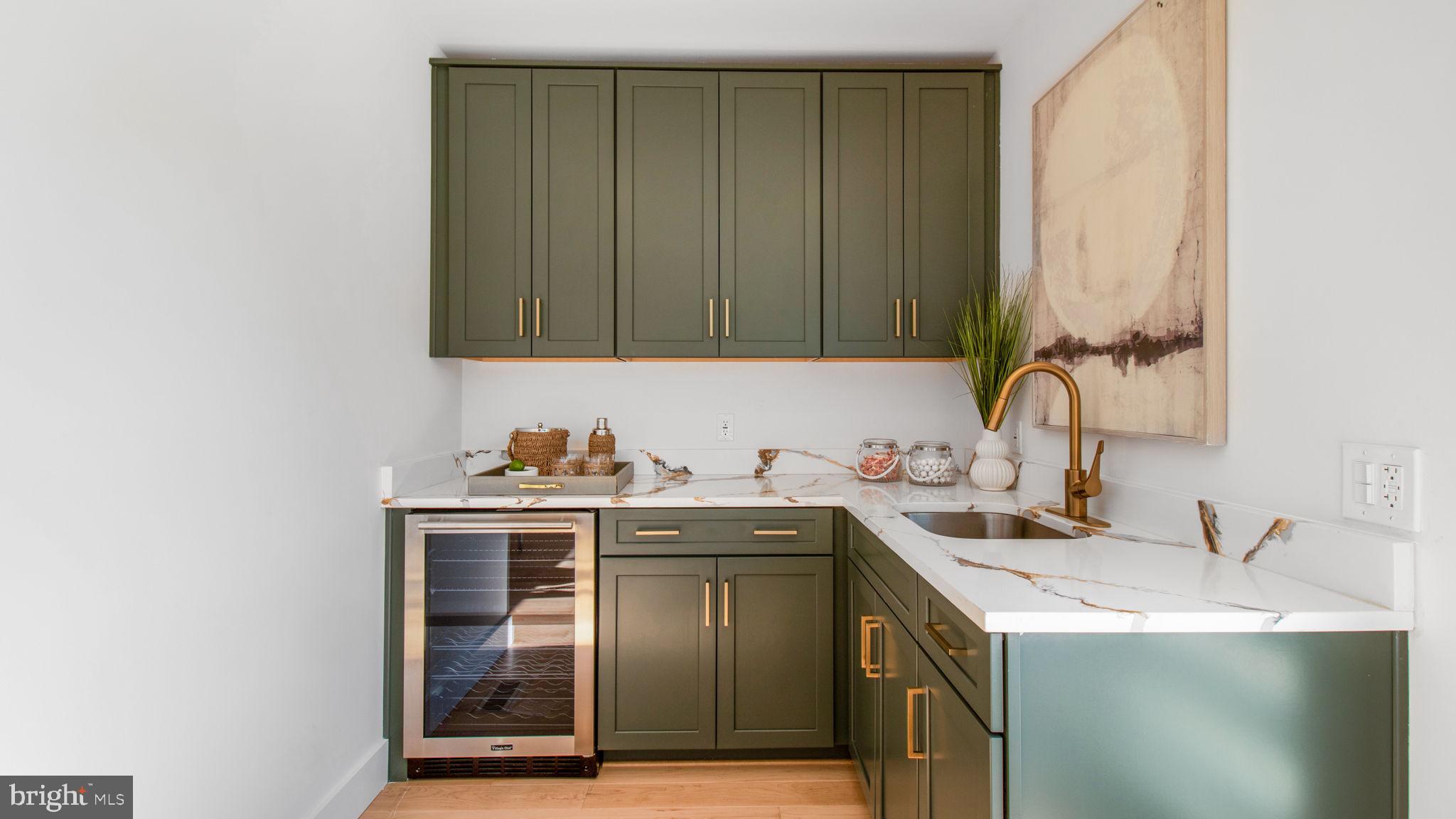 HIGHVIEW PARK - Residential