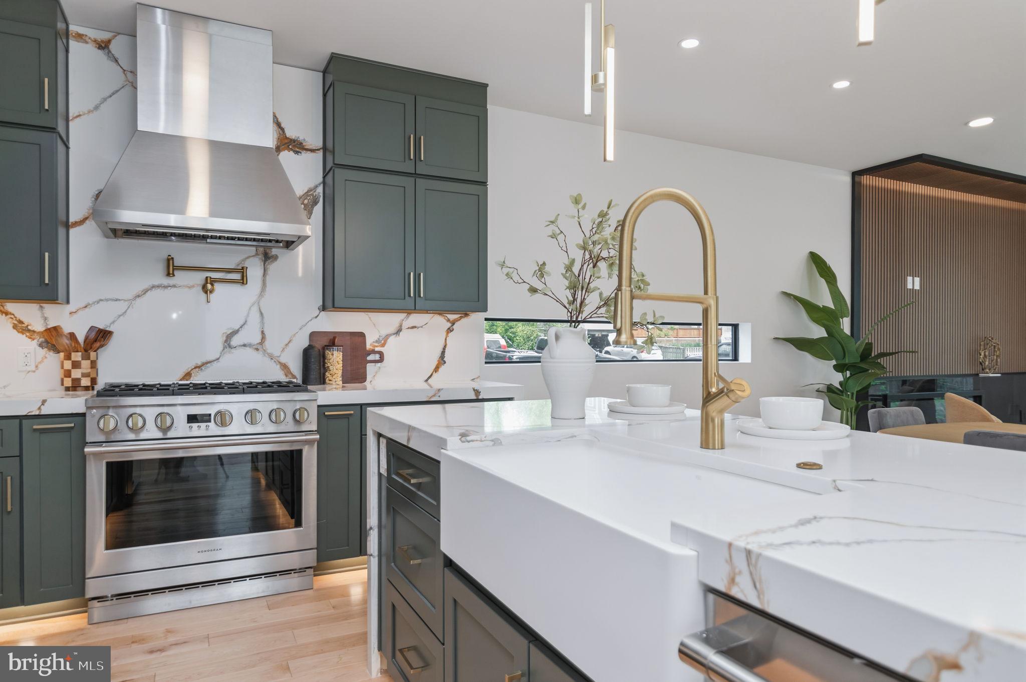 HIGHVIEW PARK - Residential