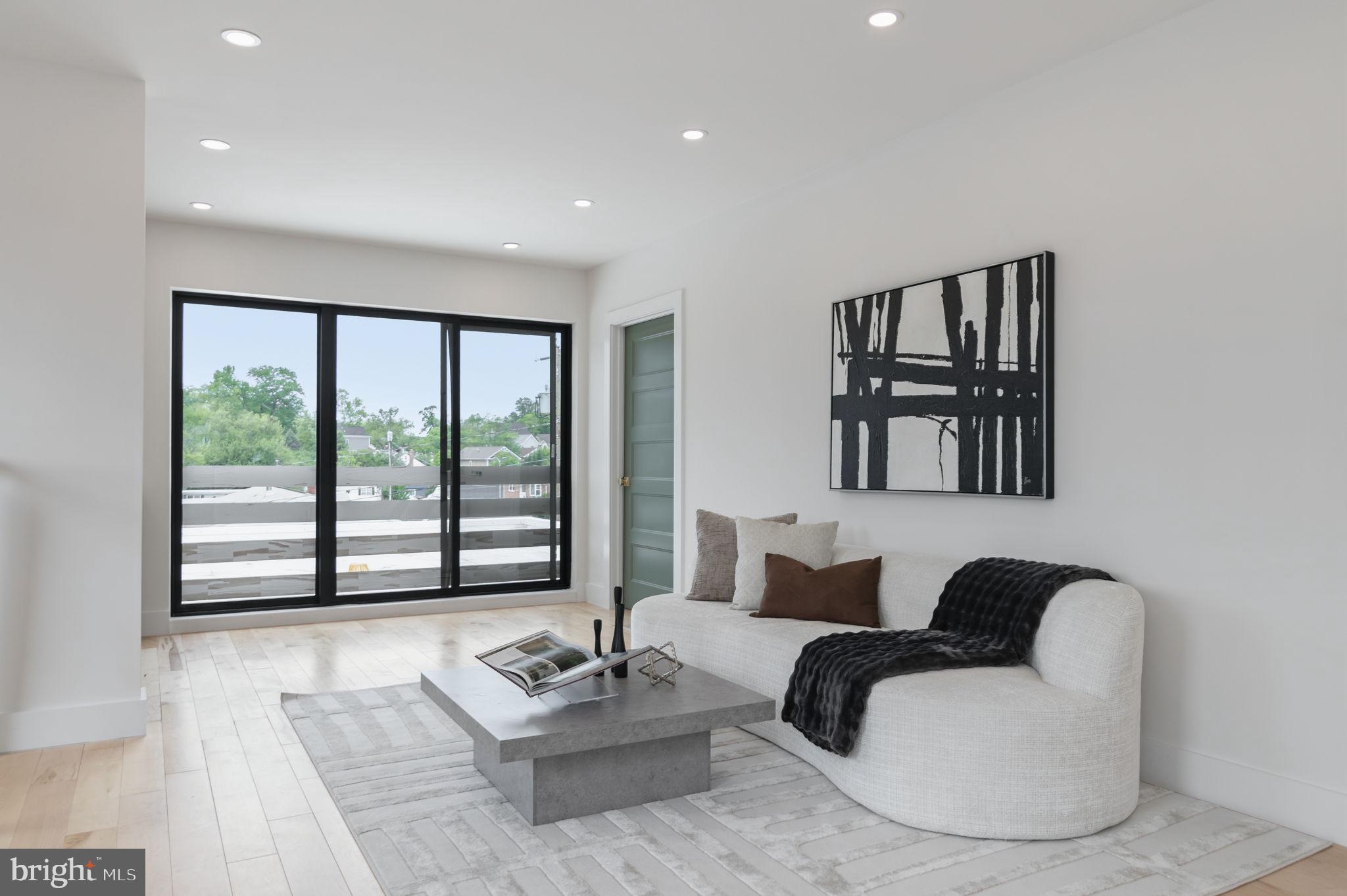 HIGHVIEW PARK - Residential