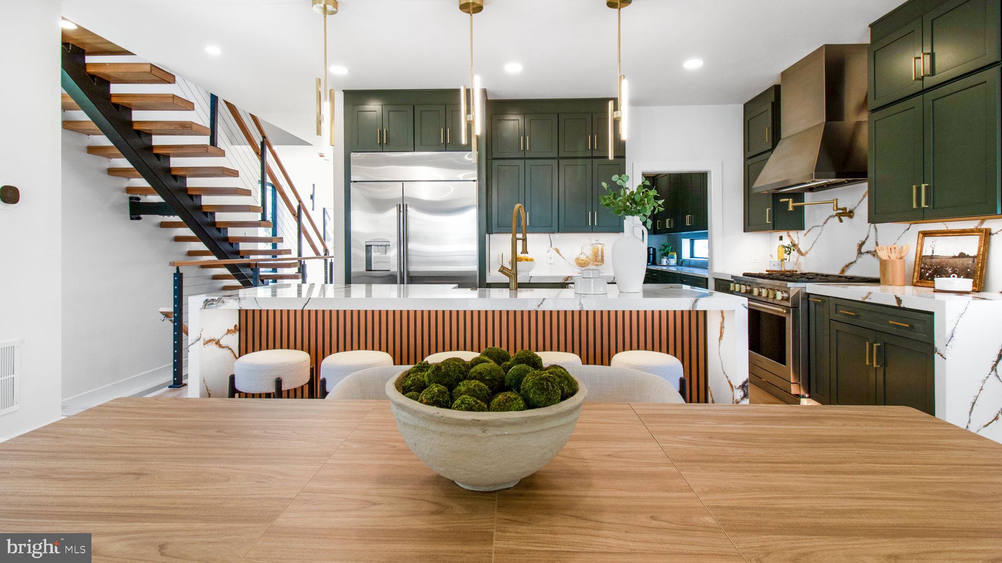 HIGHVIEW PARK - Residential