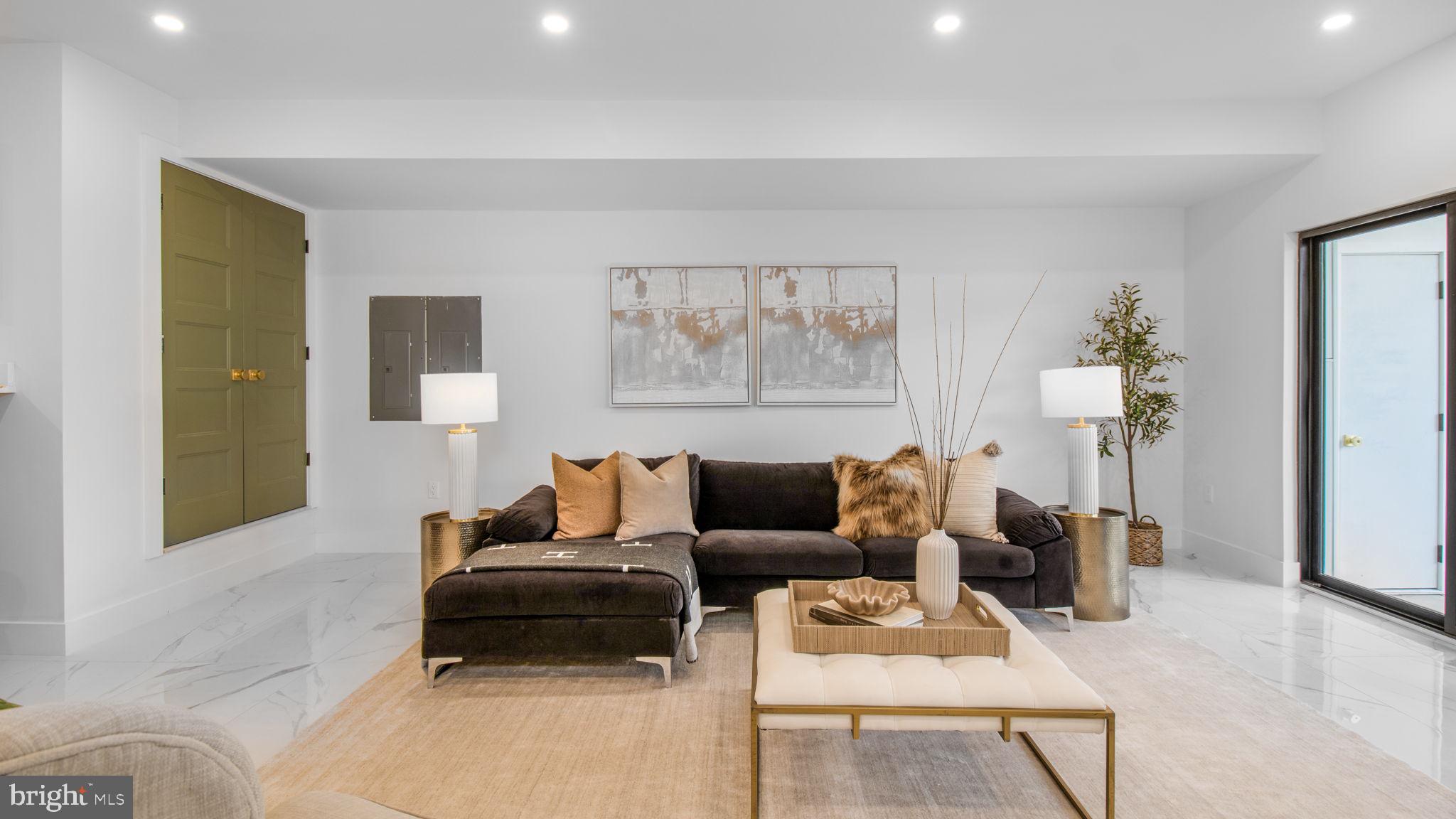 HIGHVIEW PARK - Residential