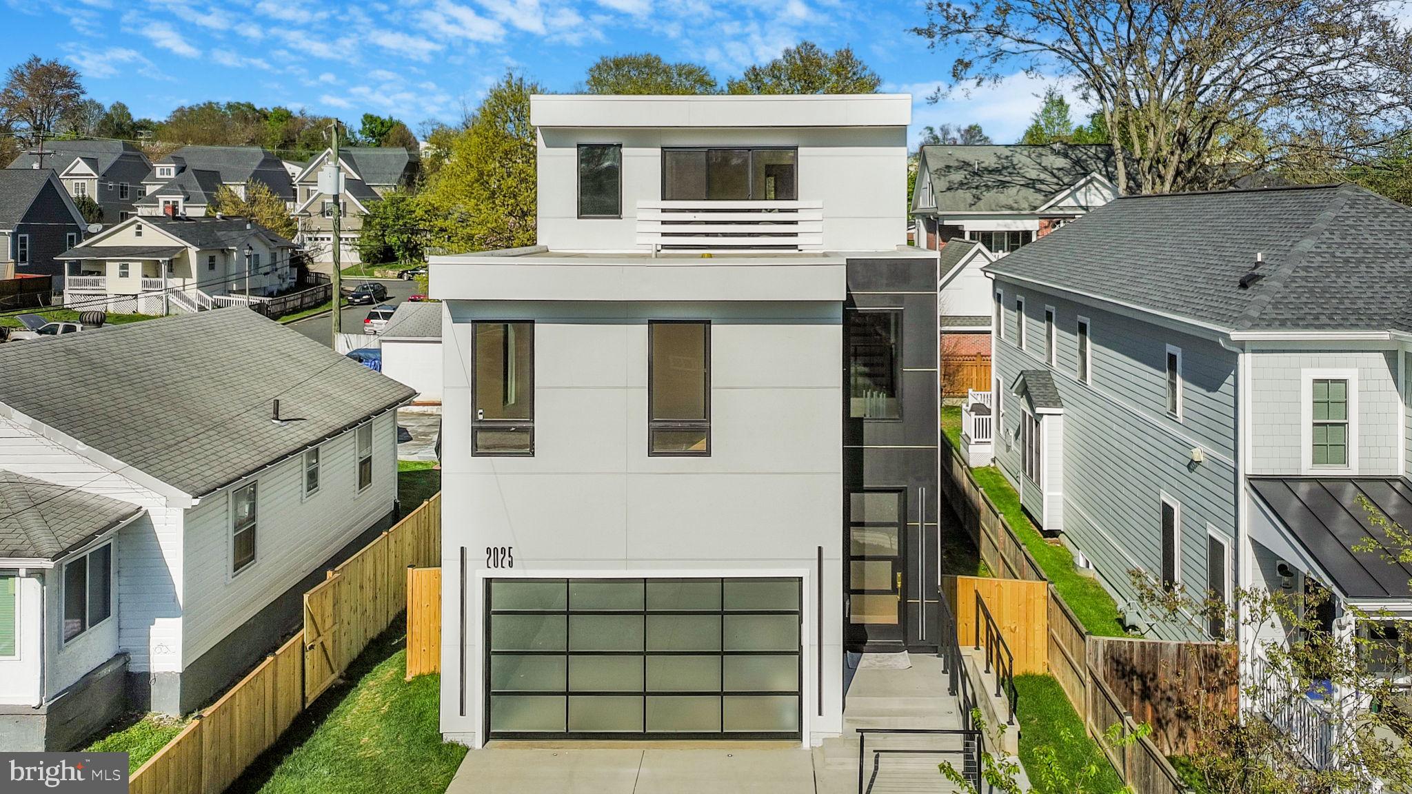 HIGHVIEW PARK - Residential