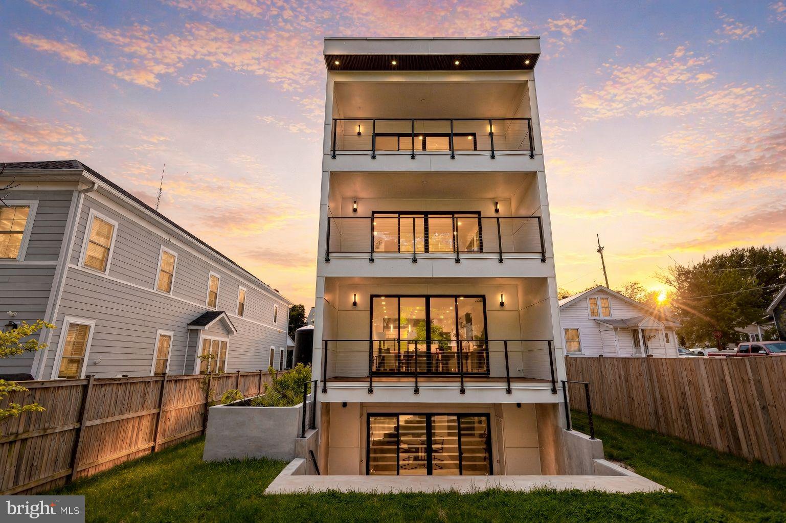 HIGHVIEW PARK - Residential