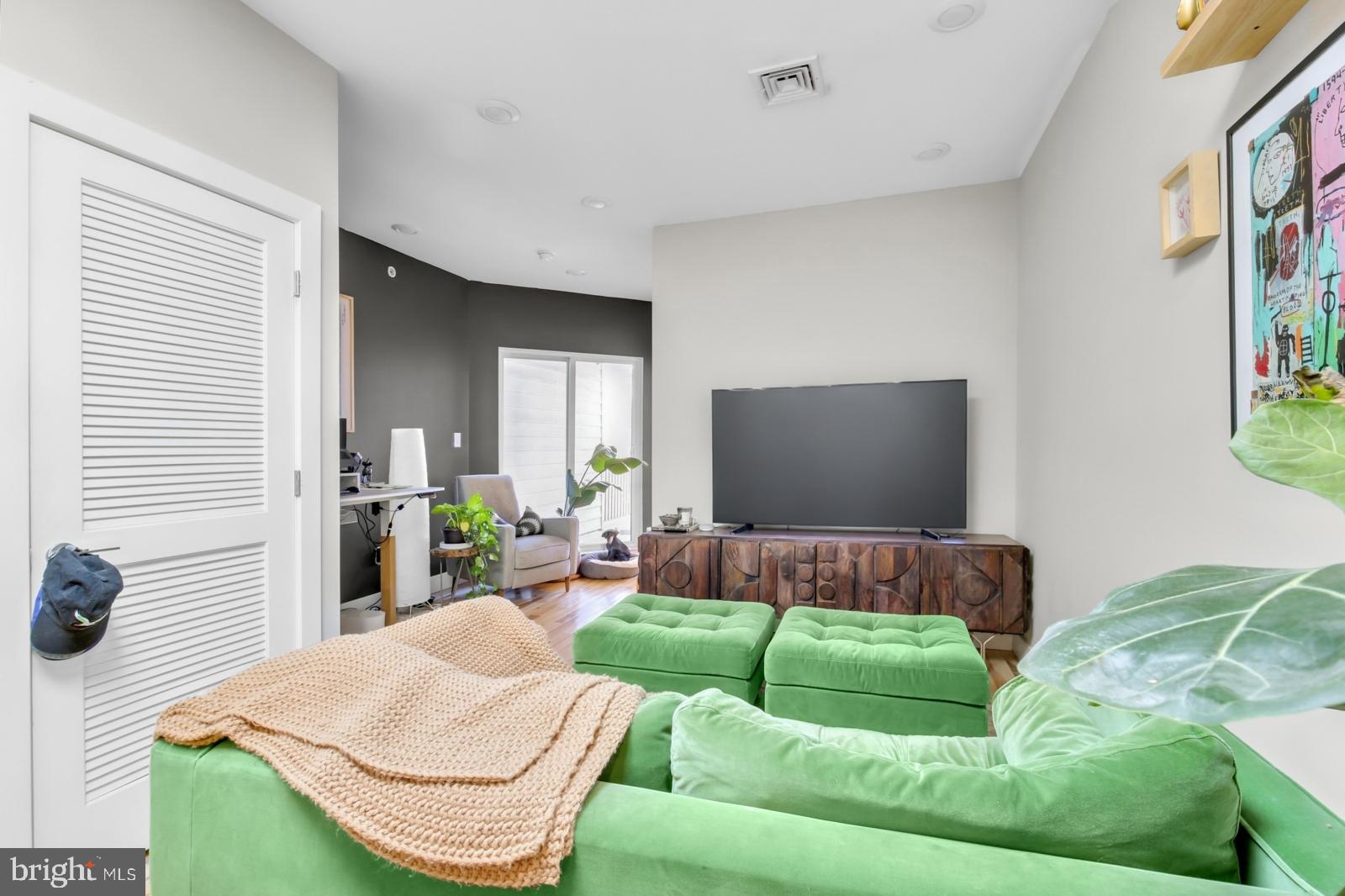 FISHTOWN - Residential Lease