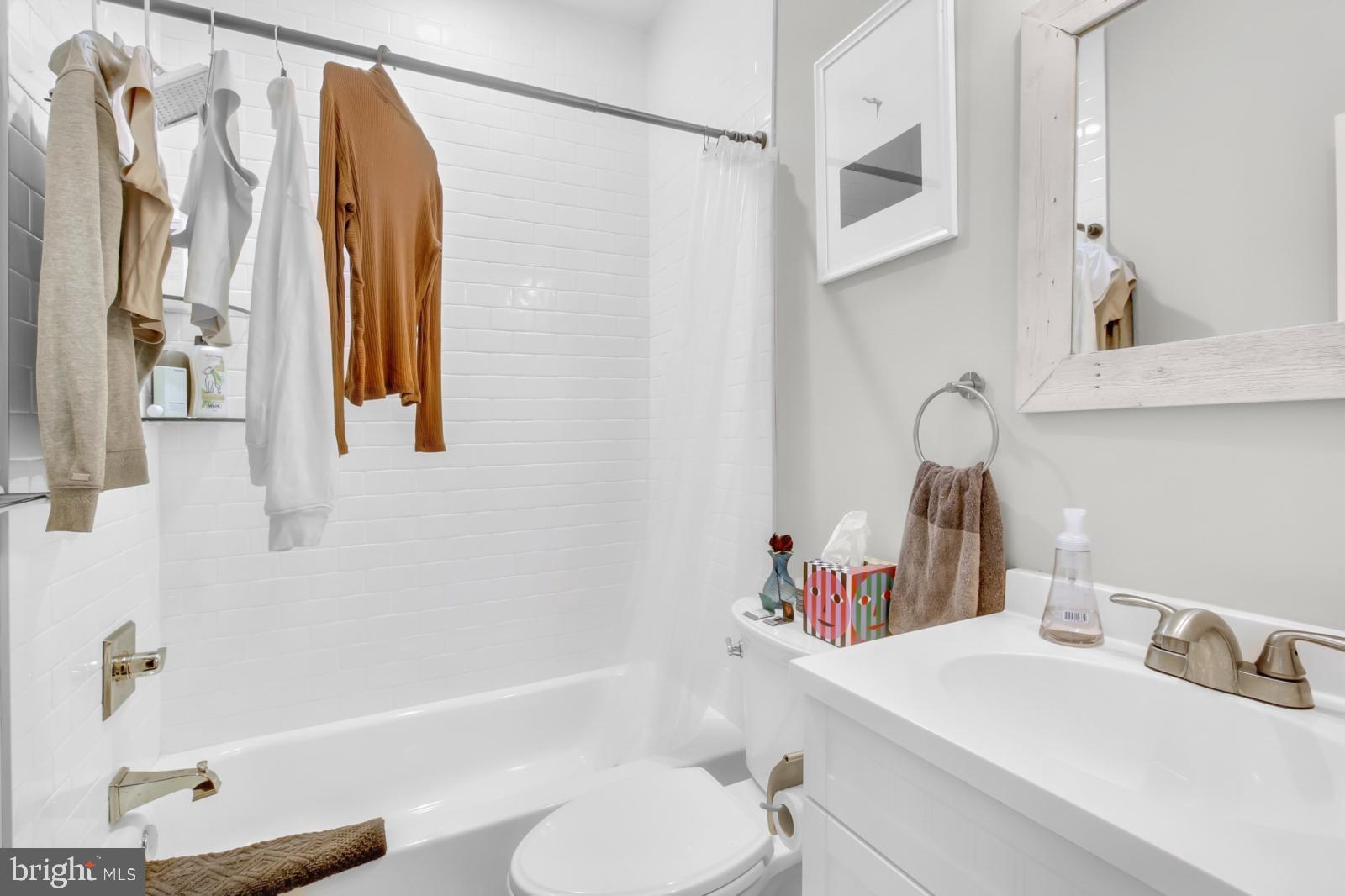 FISHTOWN - Residential Lease