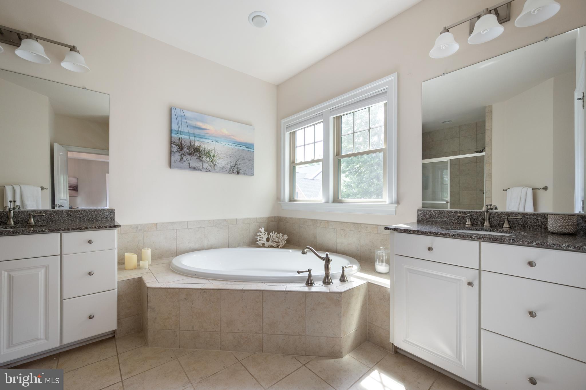 BISHOP'S CREST - Residential