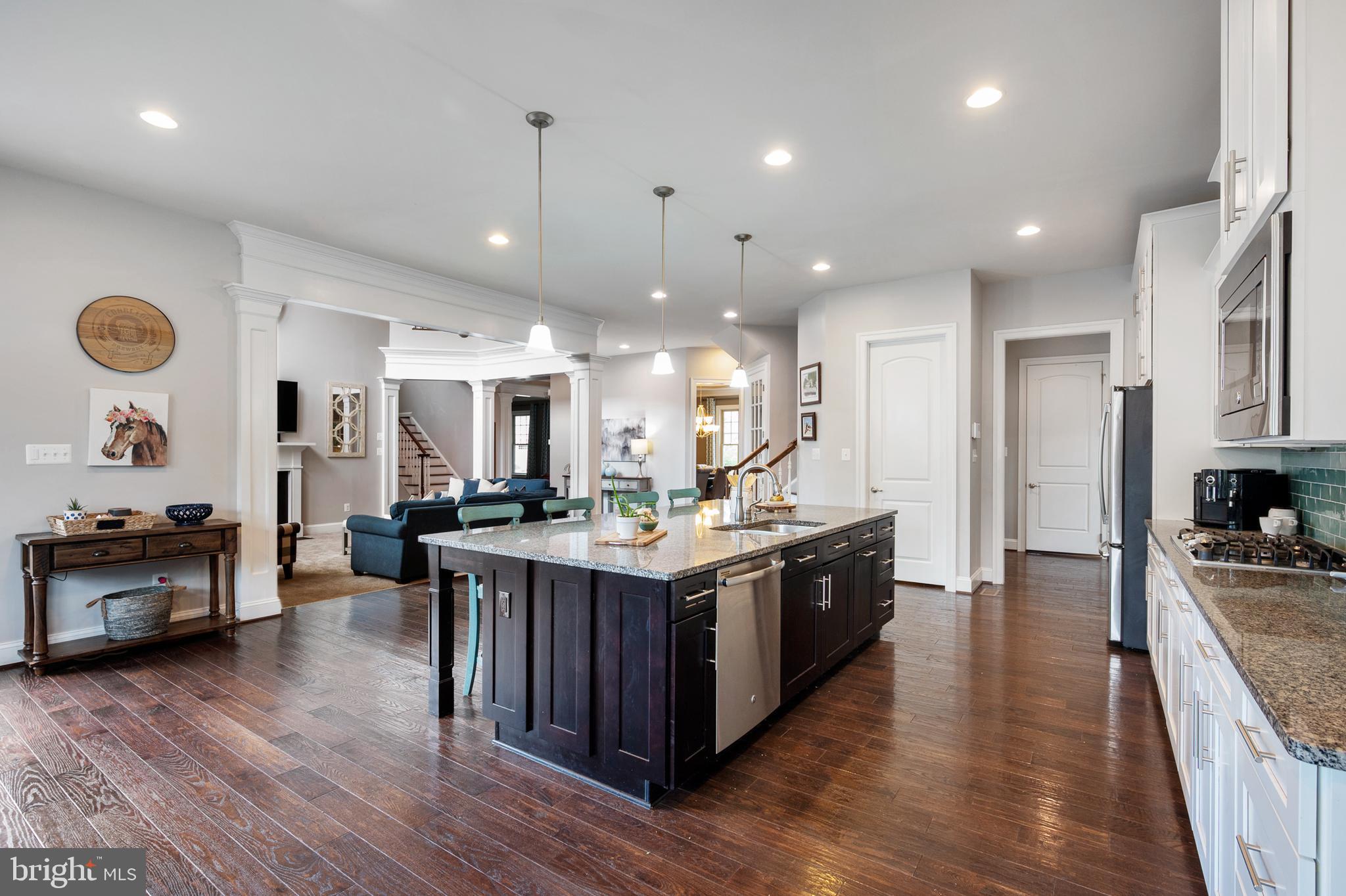 BISHOP'S CREST - Residential