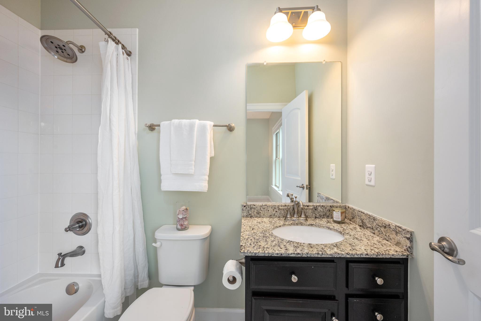 BISHOP'S CREST - Residential