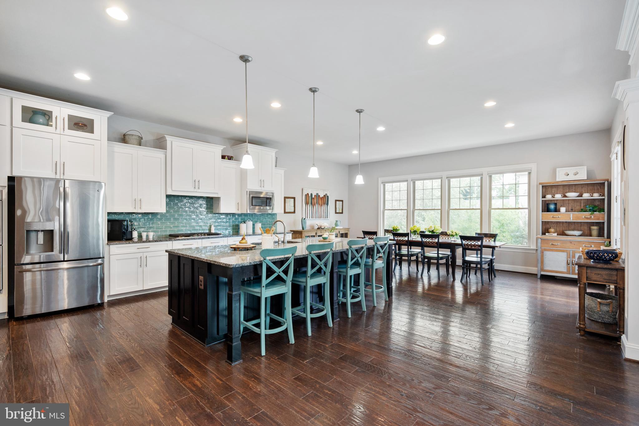 BISHOP'S CREST - Residential